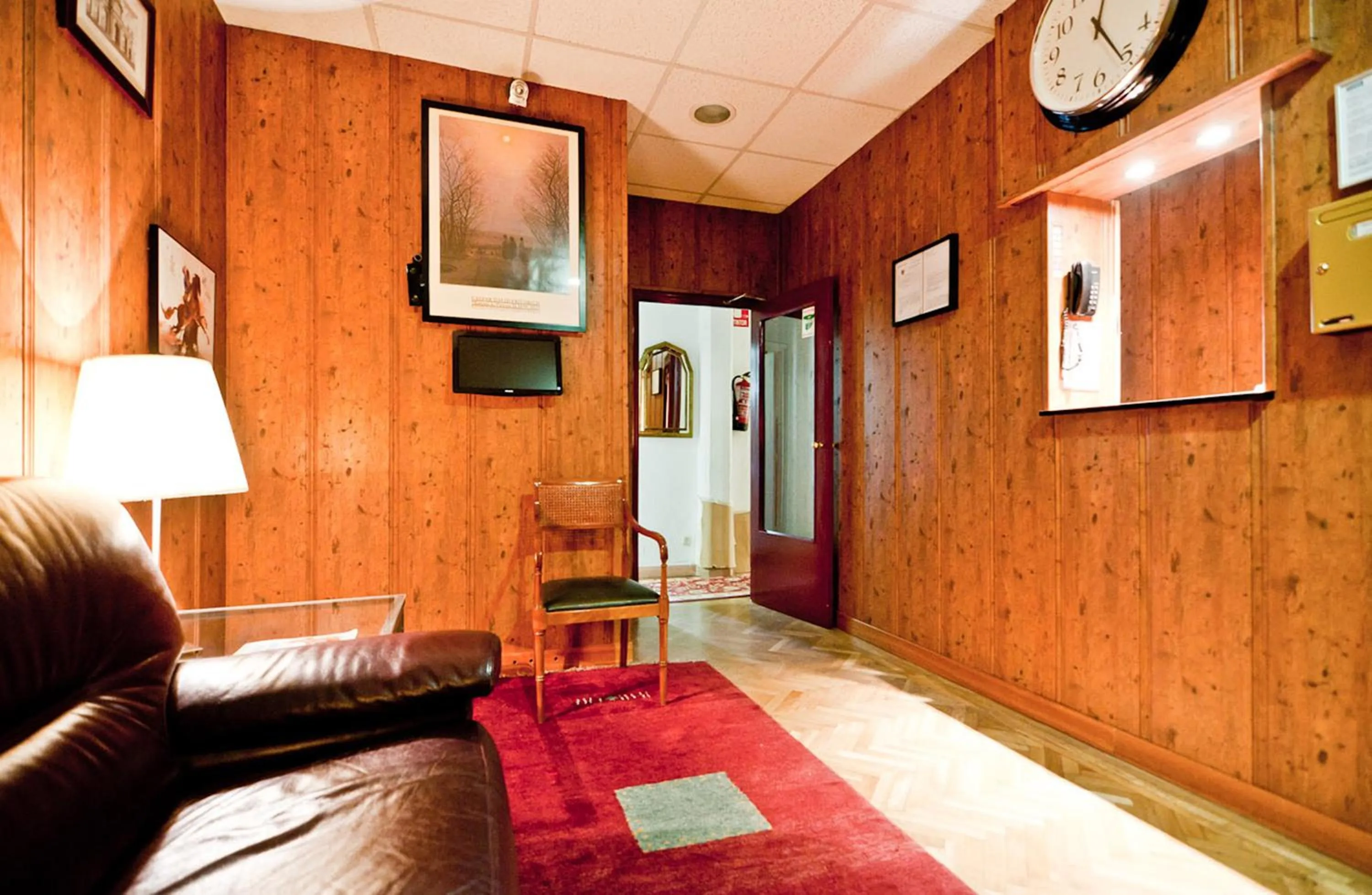 Lounge or bar in Hostal Asunción