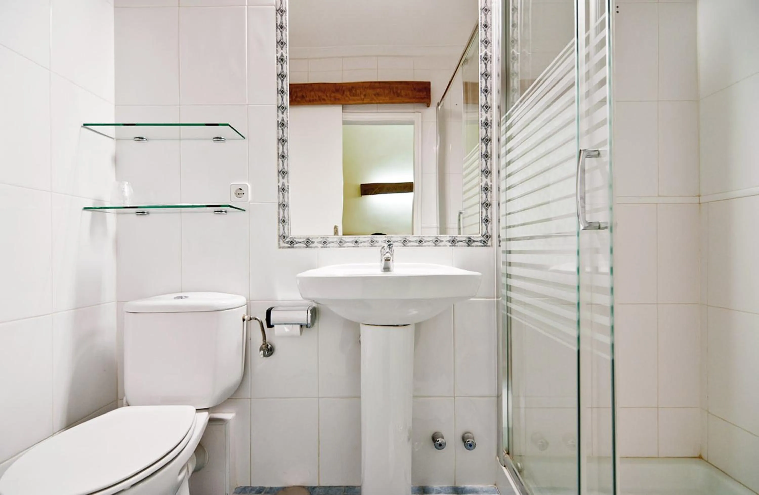 Bathroom in Hostal Asunción