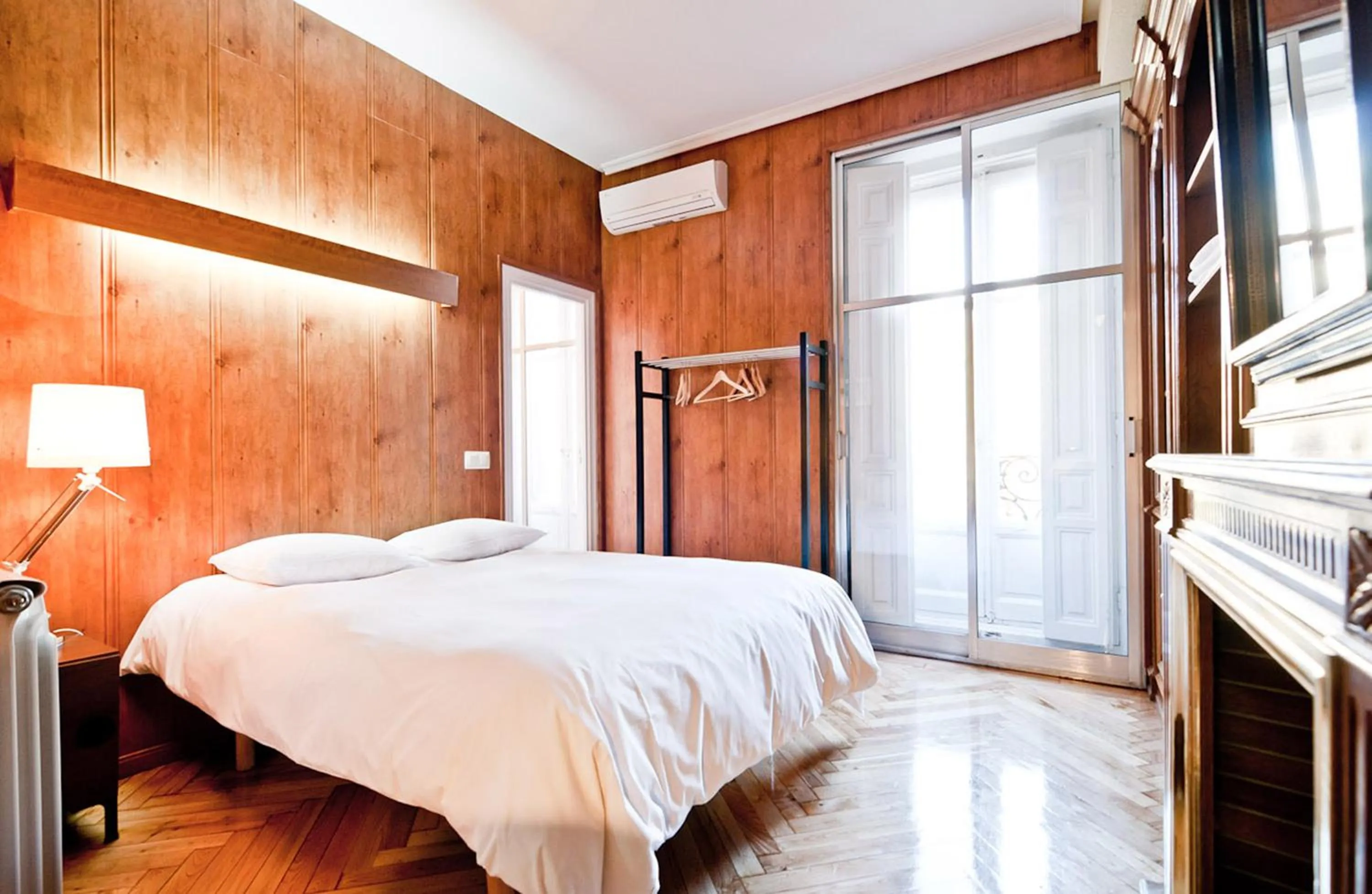 Photo of the whole room, Bed in Hostal Asunción