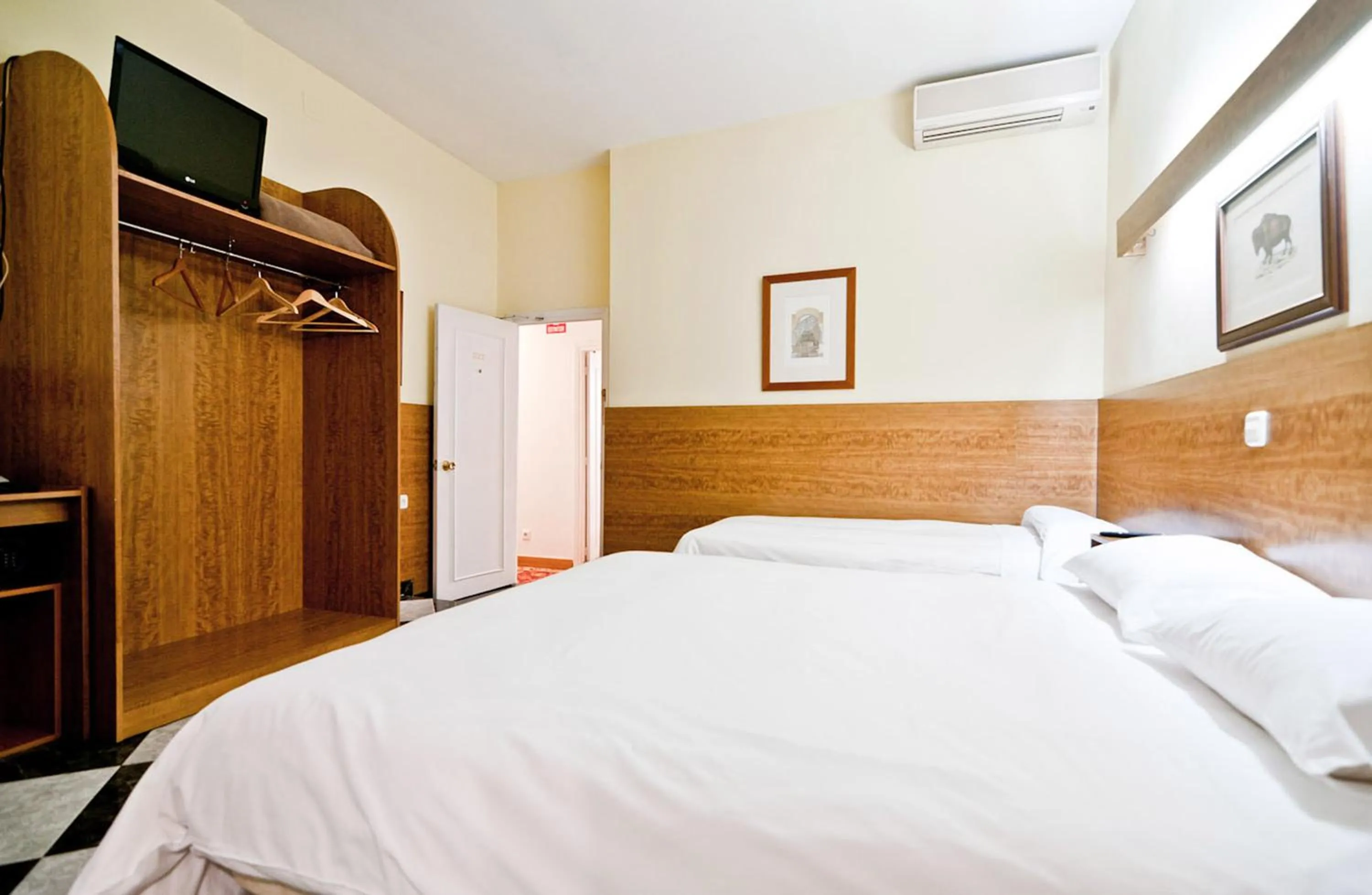 Bed in Hostal Asunción