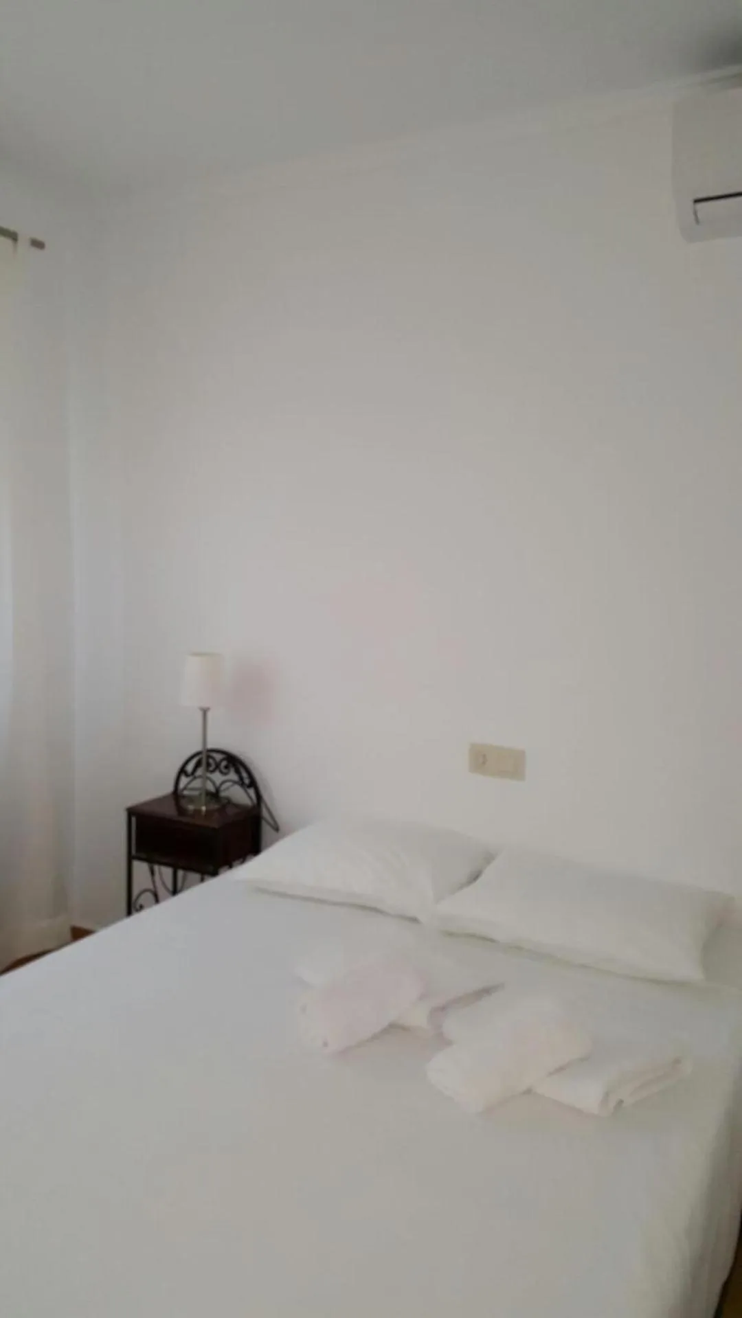 Bed in Hostal Asunción