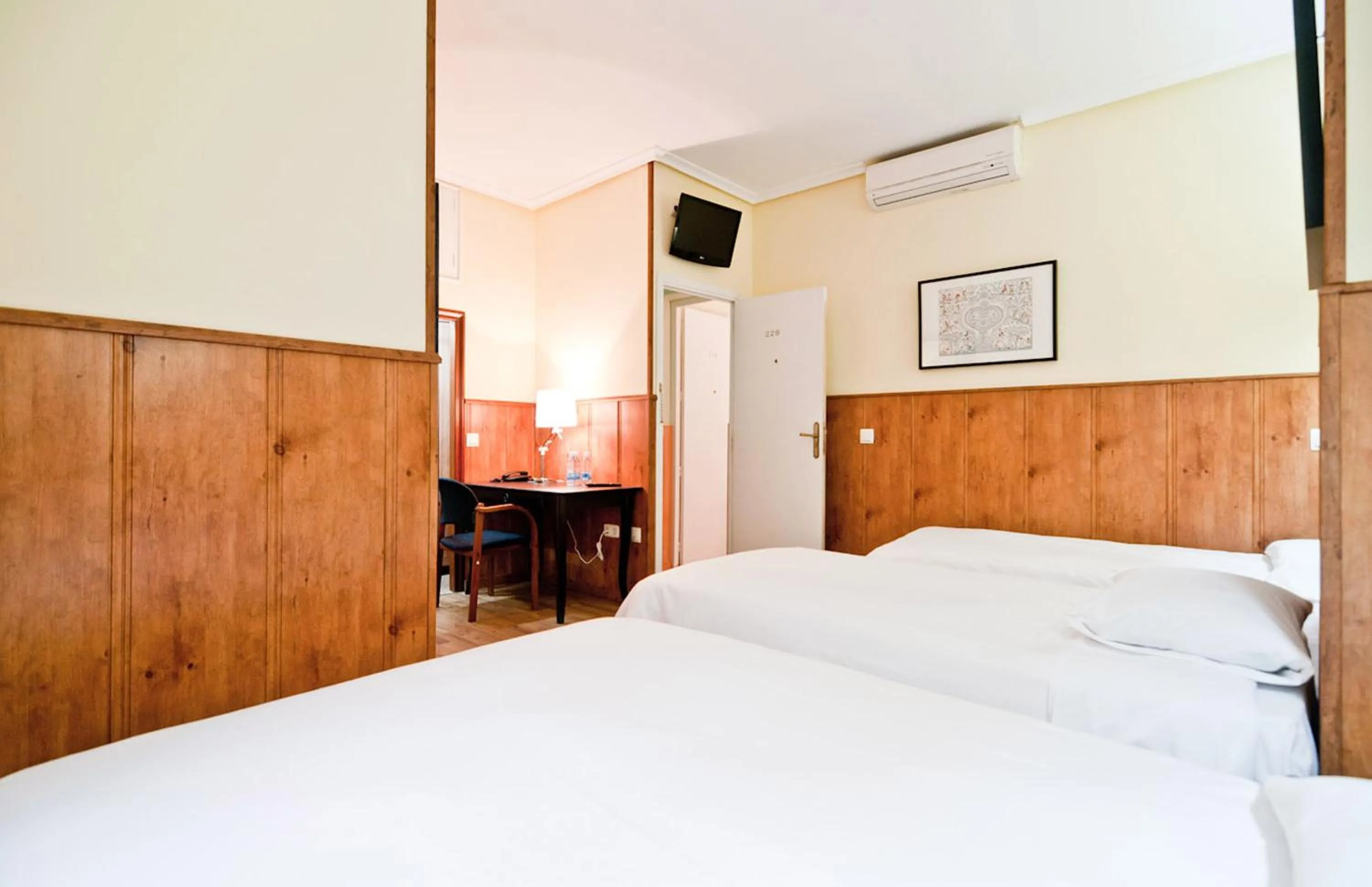 Bed in Hostal Asunción