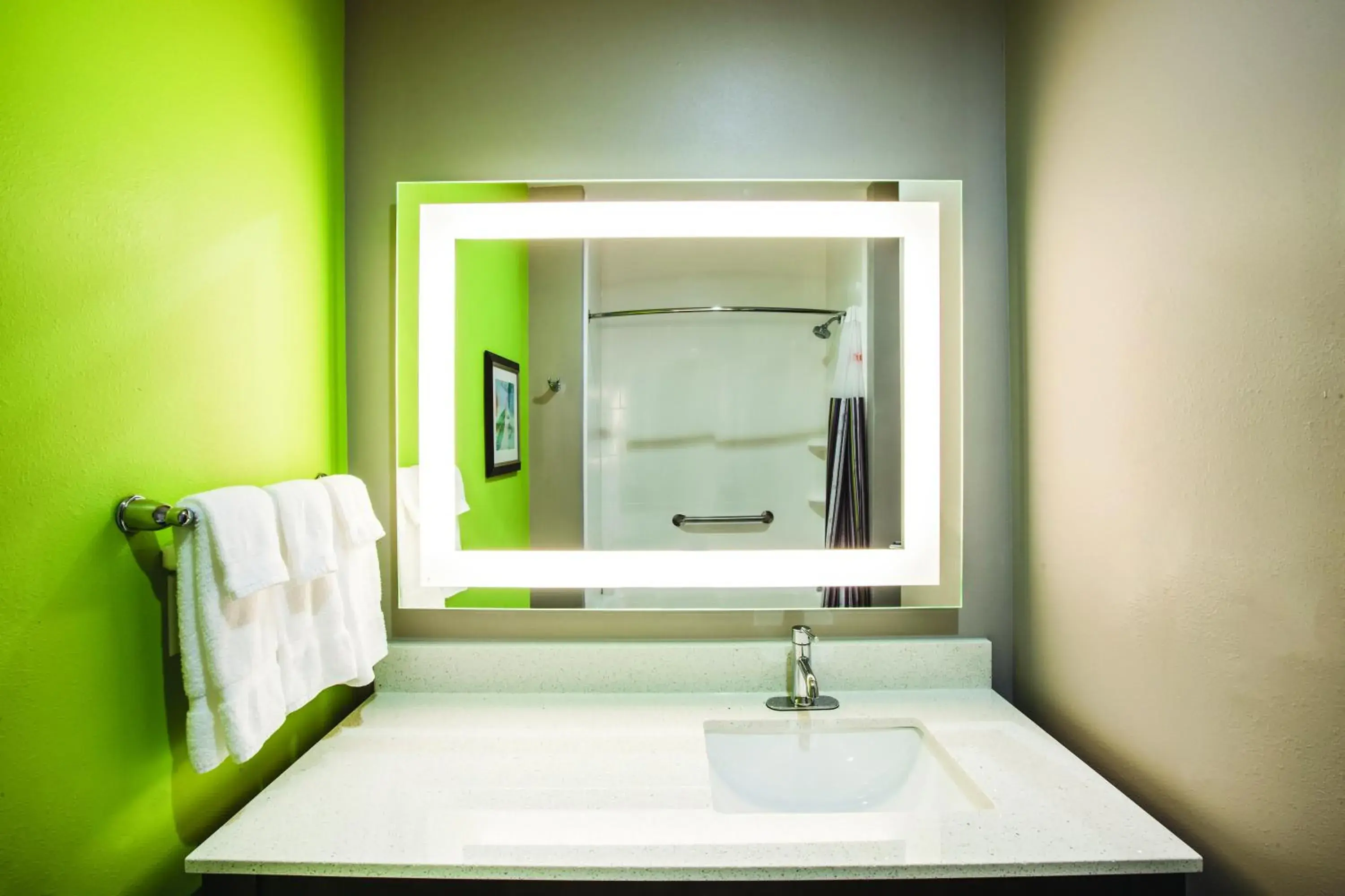 Single Room - single occupancy in La Quinta Inn & Suites Port Allen La Single Room - single occupancy in La Quinta Inn & Suites Port Allen La