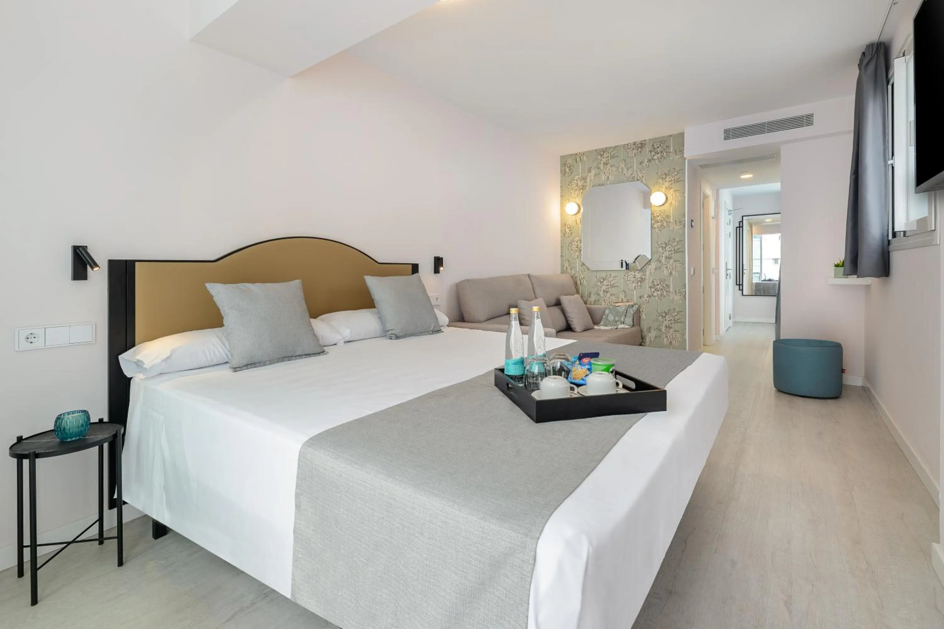 Bedroom, Bed in Hotel Vibra Palma Cactus