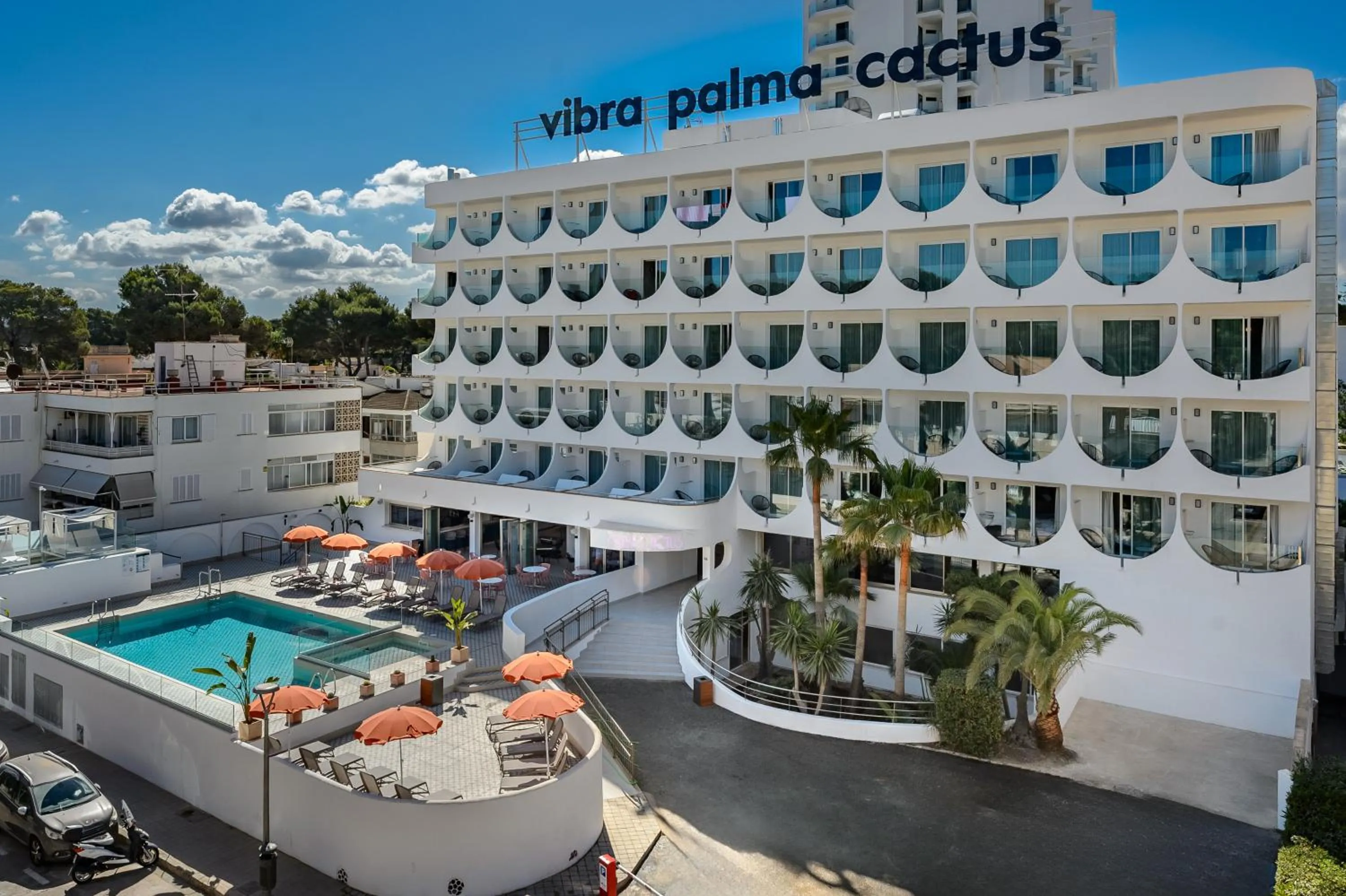 Property building in Hotel Vibra Palma Cactus