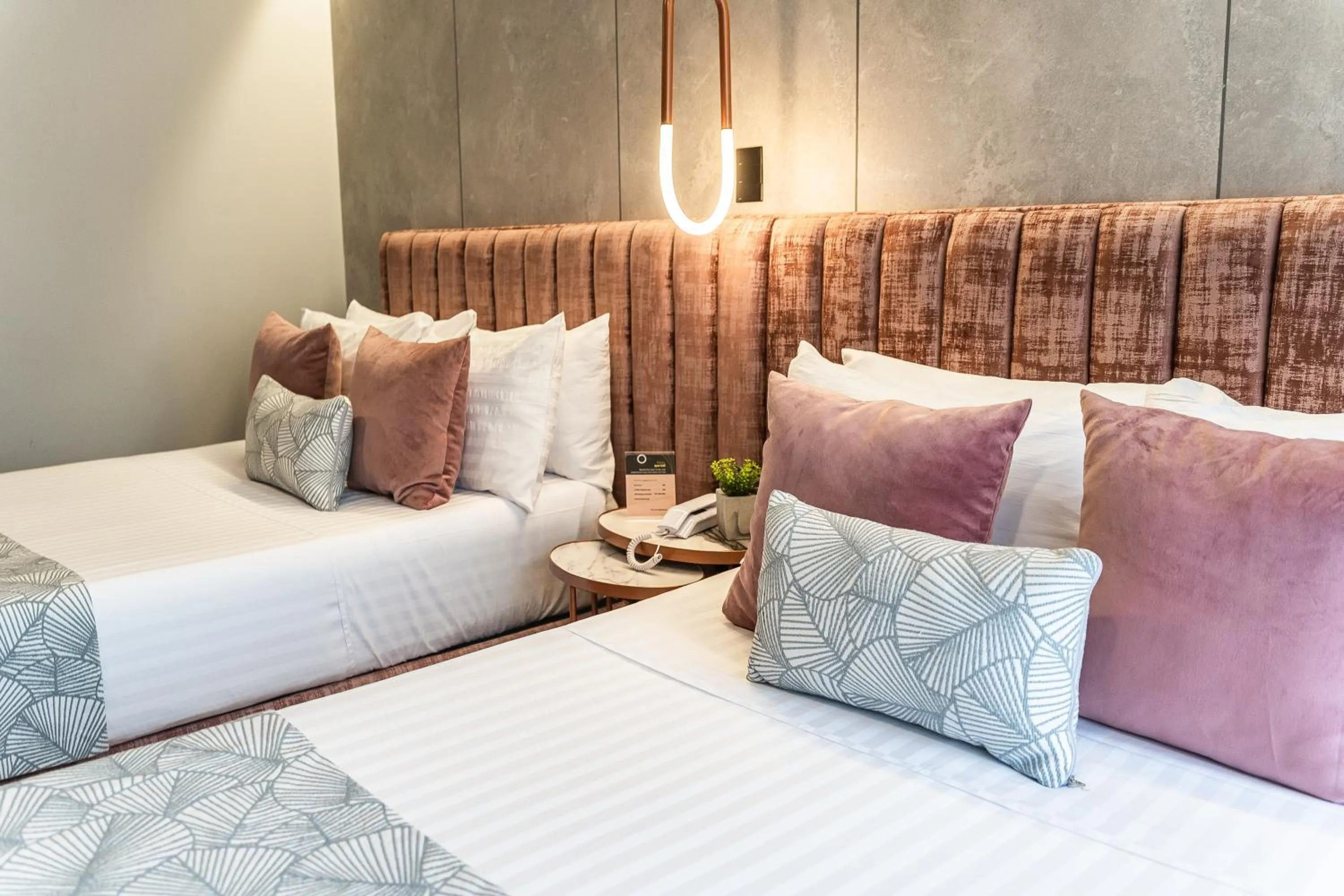 Twin Room in The O by Seekers Medellín