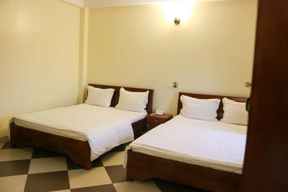 Bed in Vạn Xuân Hotel HN - by BAY LUXURY