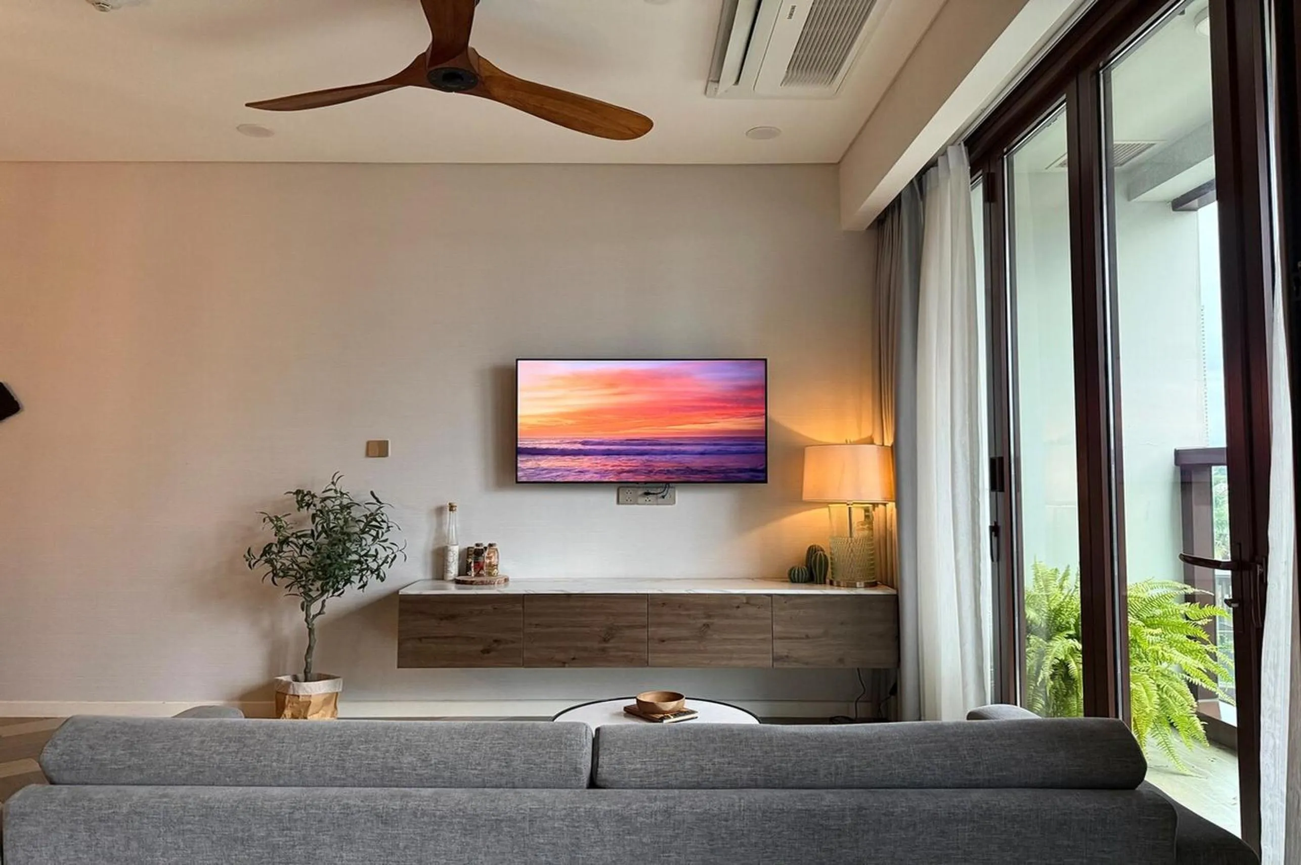 Communal lounge/ TV room in The Galleria Thủ Thiêm - Panorama Sky View