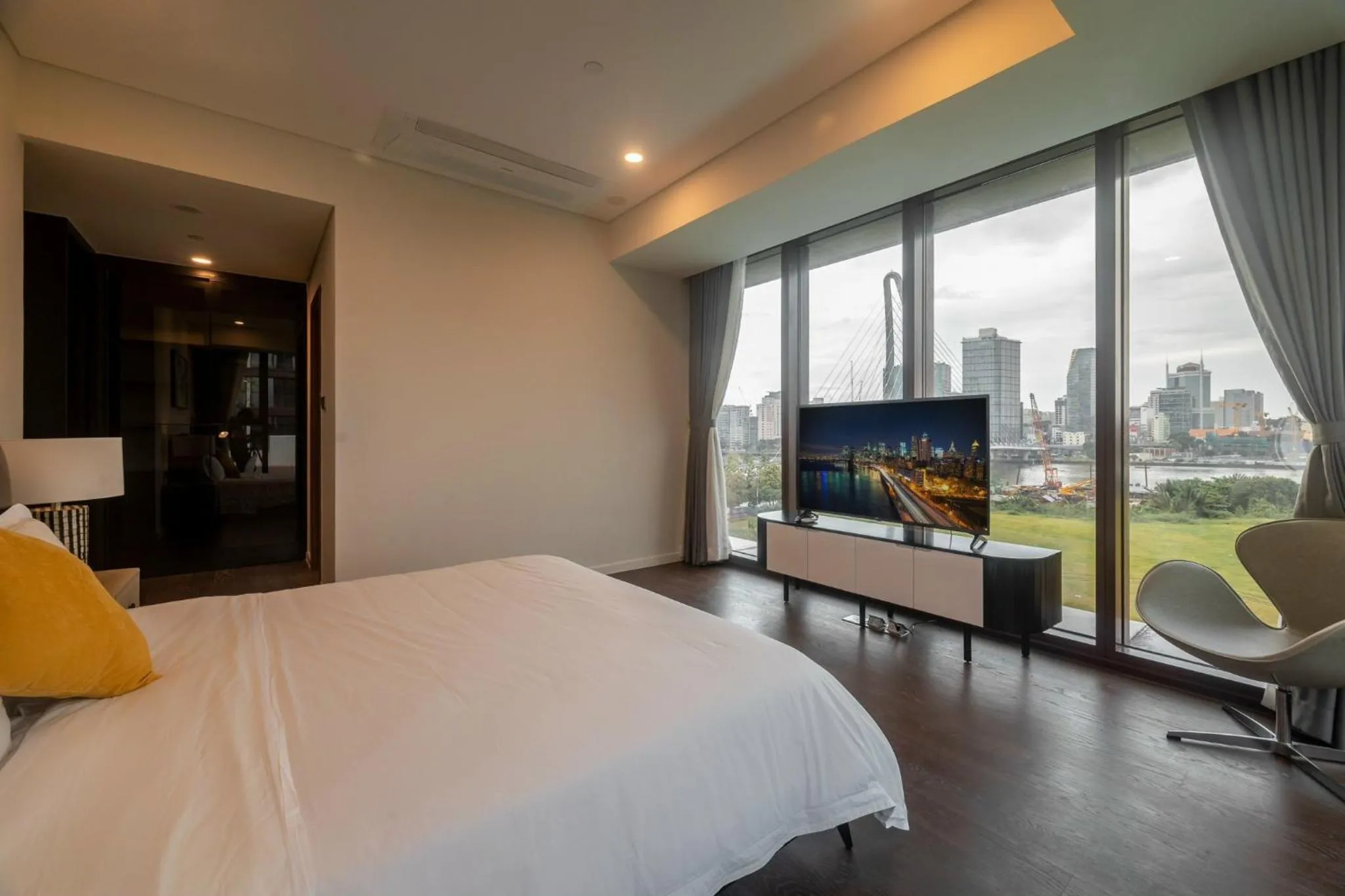Communal lounge/ TV room in The Galleria Thủ Thiêm - Panorama Sky View