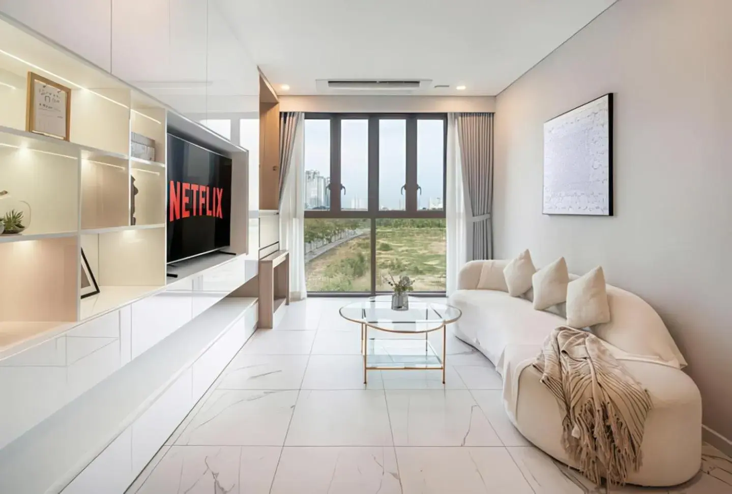 Three-Bedroom Apartment in The Galleria Thủ Thiêm - Panorama Sky View Three-Bedroom Apartment in The Galleria Thủ Thiêm - Panorama Sky View