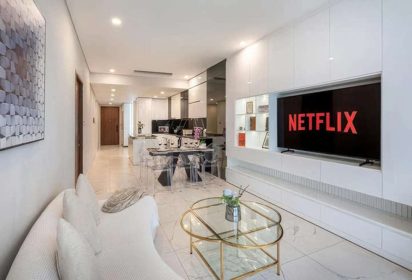 TV and multimedia in The Galleria Thủ Thiêm - Panorama Sky View