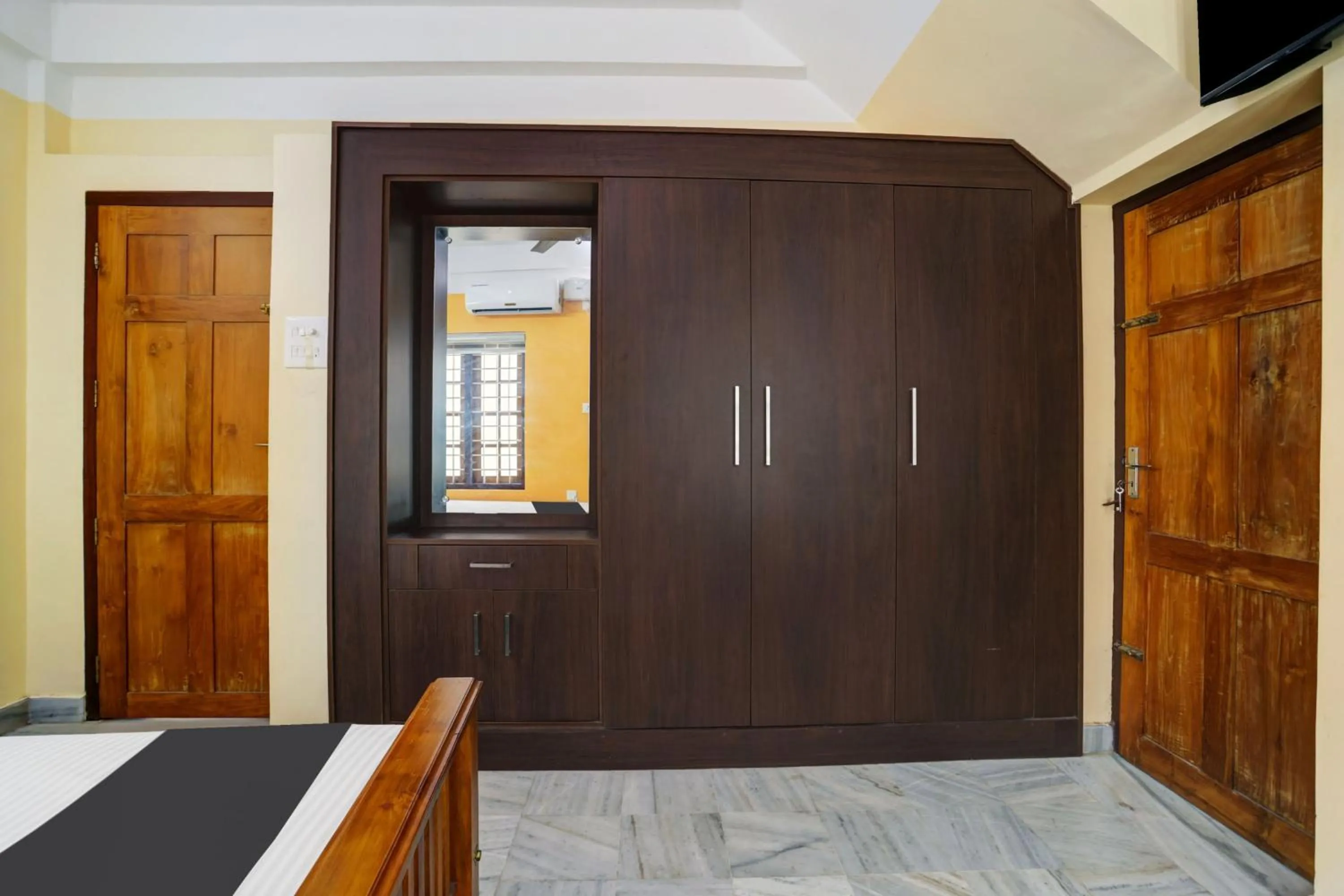 Bedroom in Hotel O LM RESIDENCY