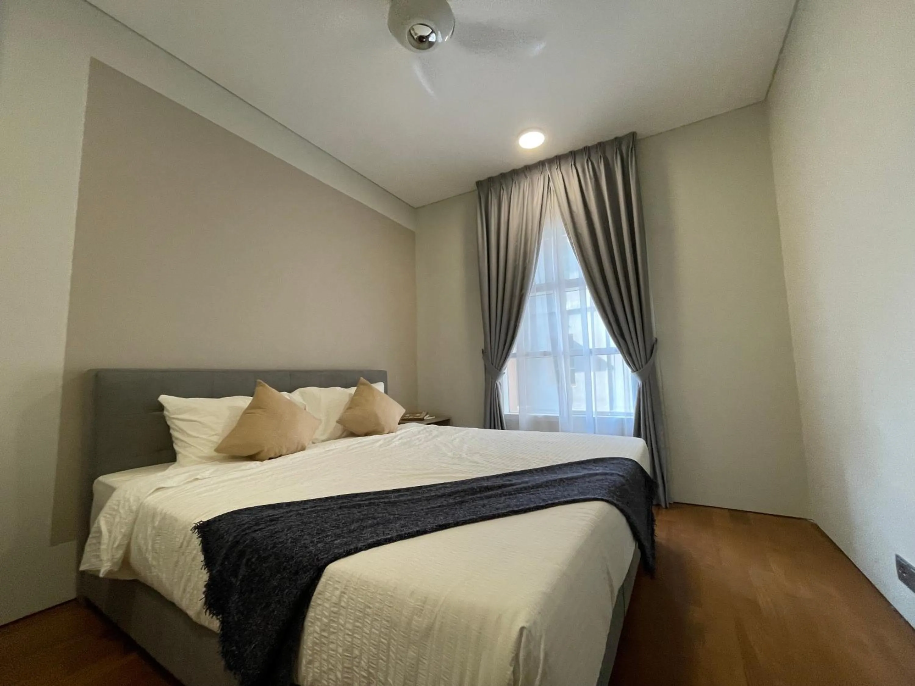 Bedroom, Bed in Sky Suites KLCC by Luna KL