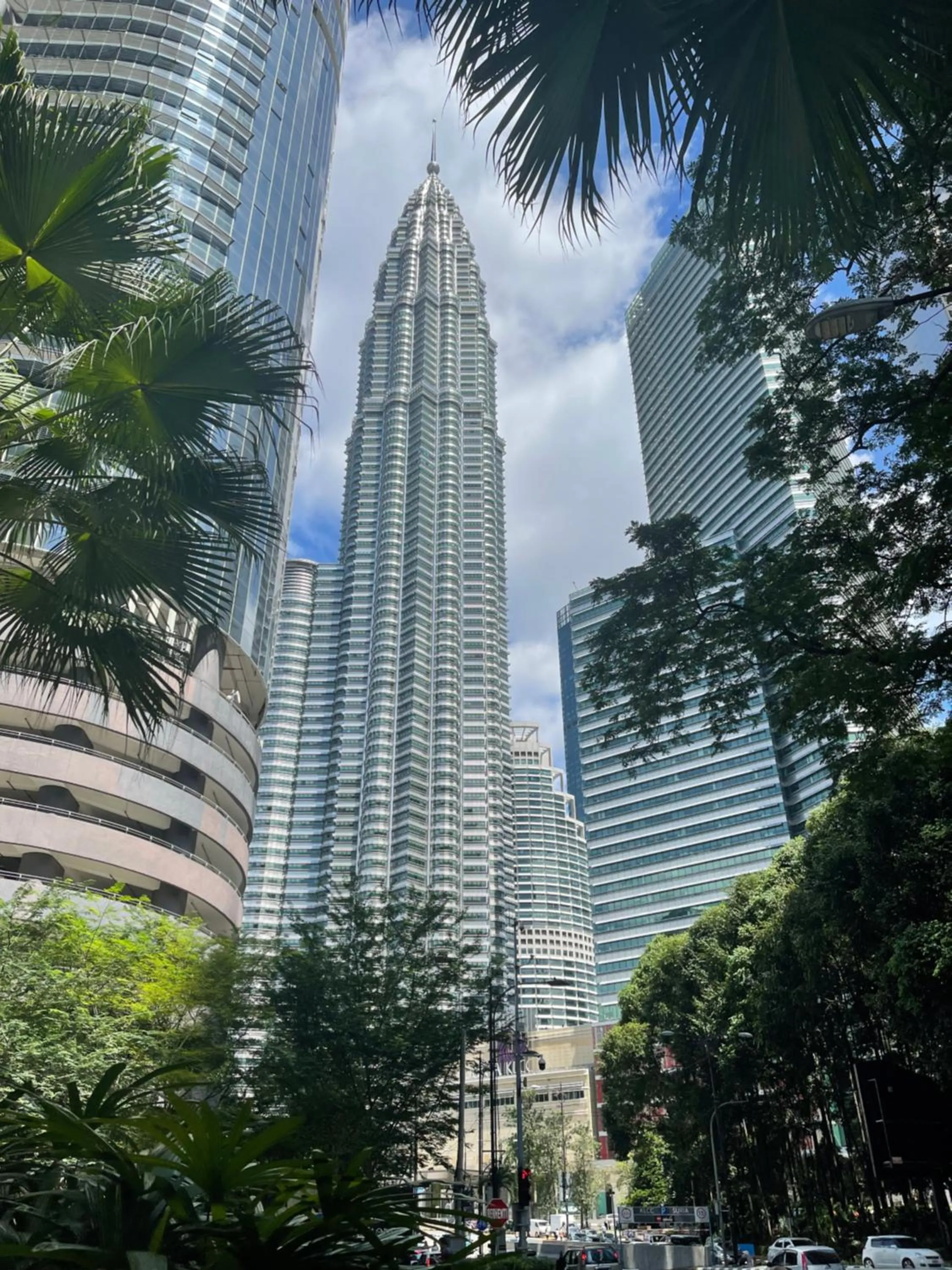 Day in Sky Suites KLCC by Luna KL