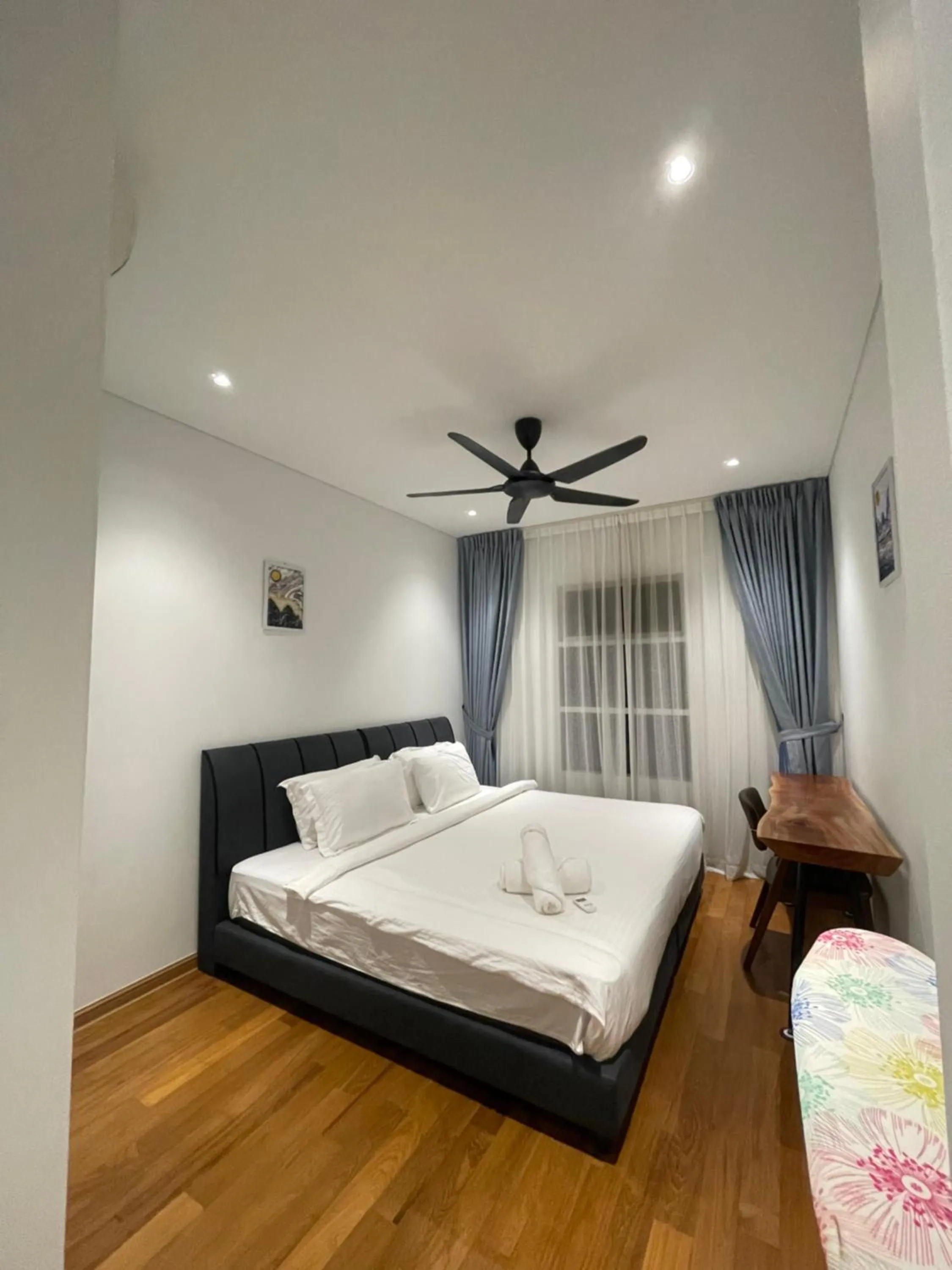 Bedroom, Bed in Sky Suites KLCC by Luna KL