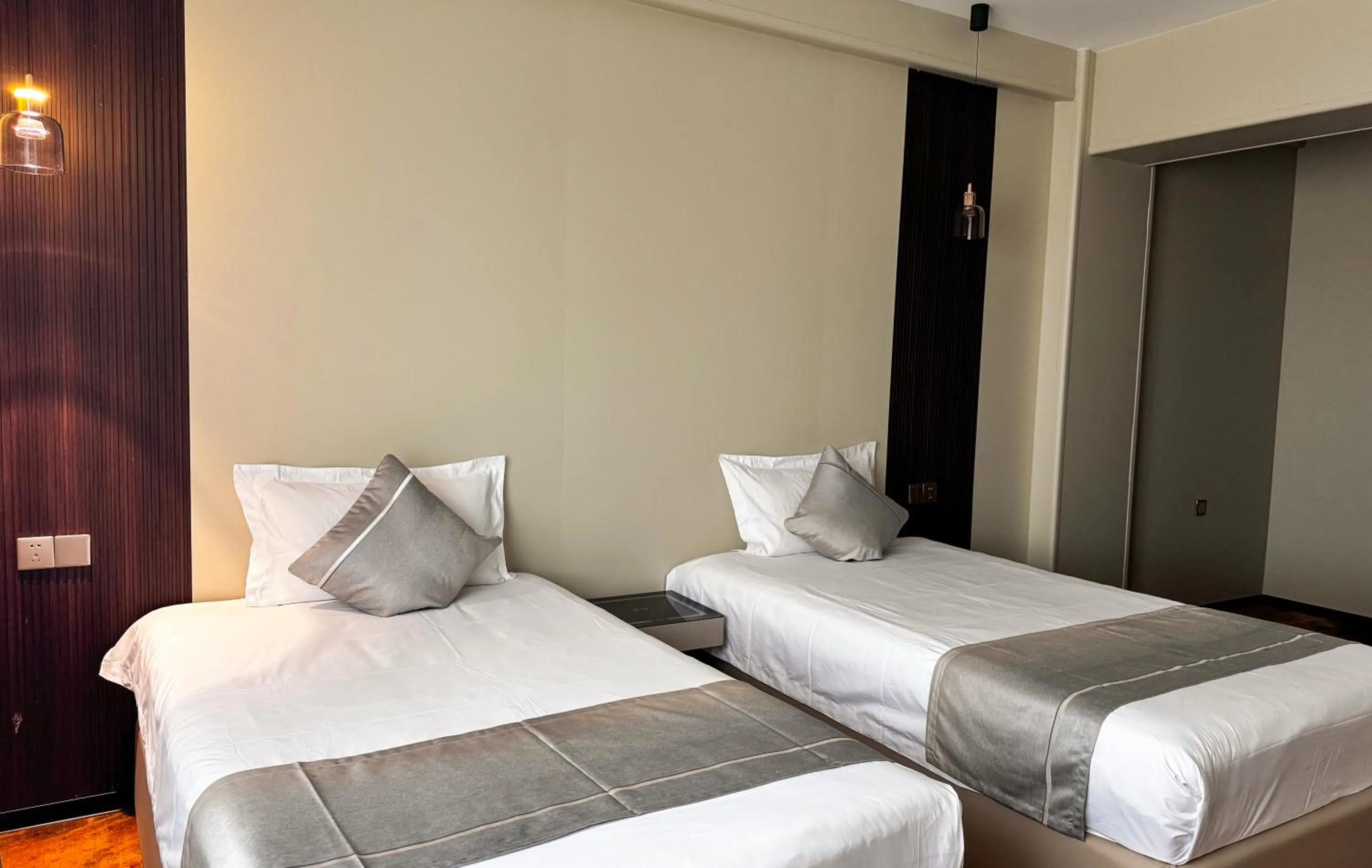 Bed in Amar Hotel Ulaanbaatar live