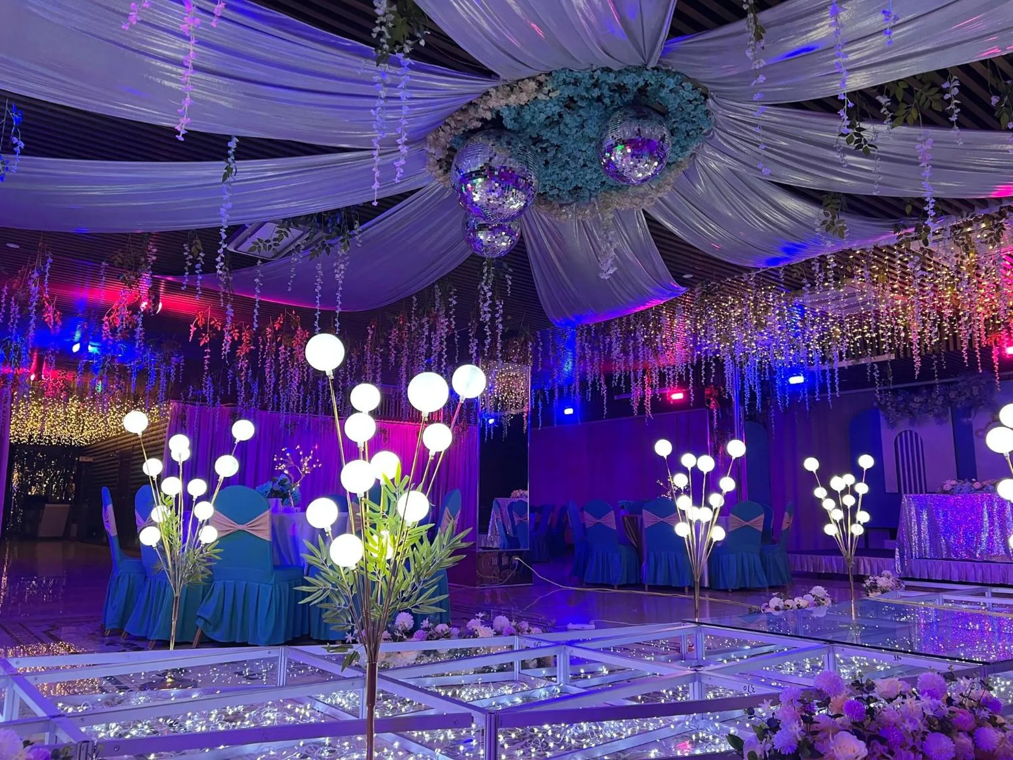 Evening entertainment in Amar Hotel Ulaanbaatar live