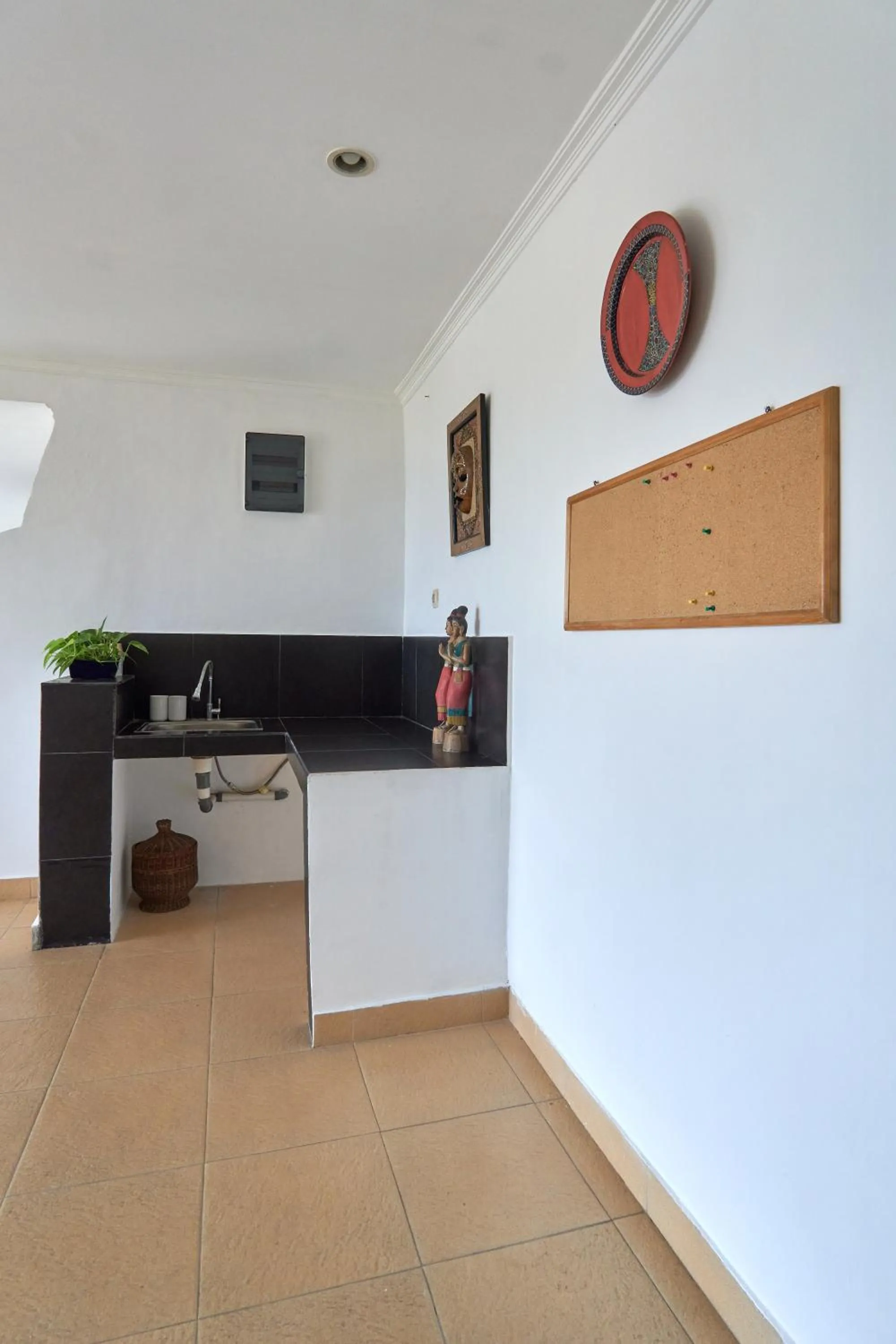 Area and facilities in Attara Hills Sunset Villa Senggigi