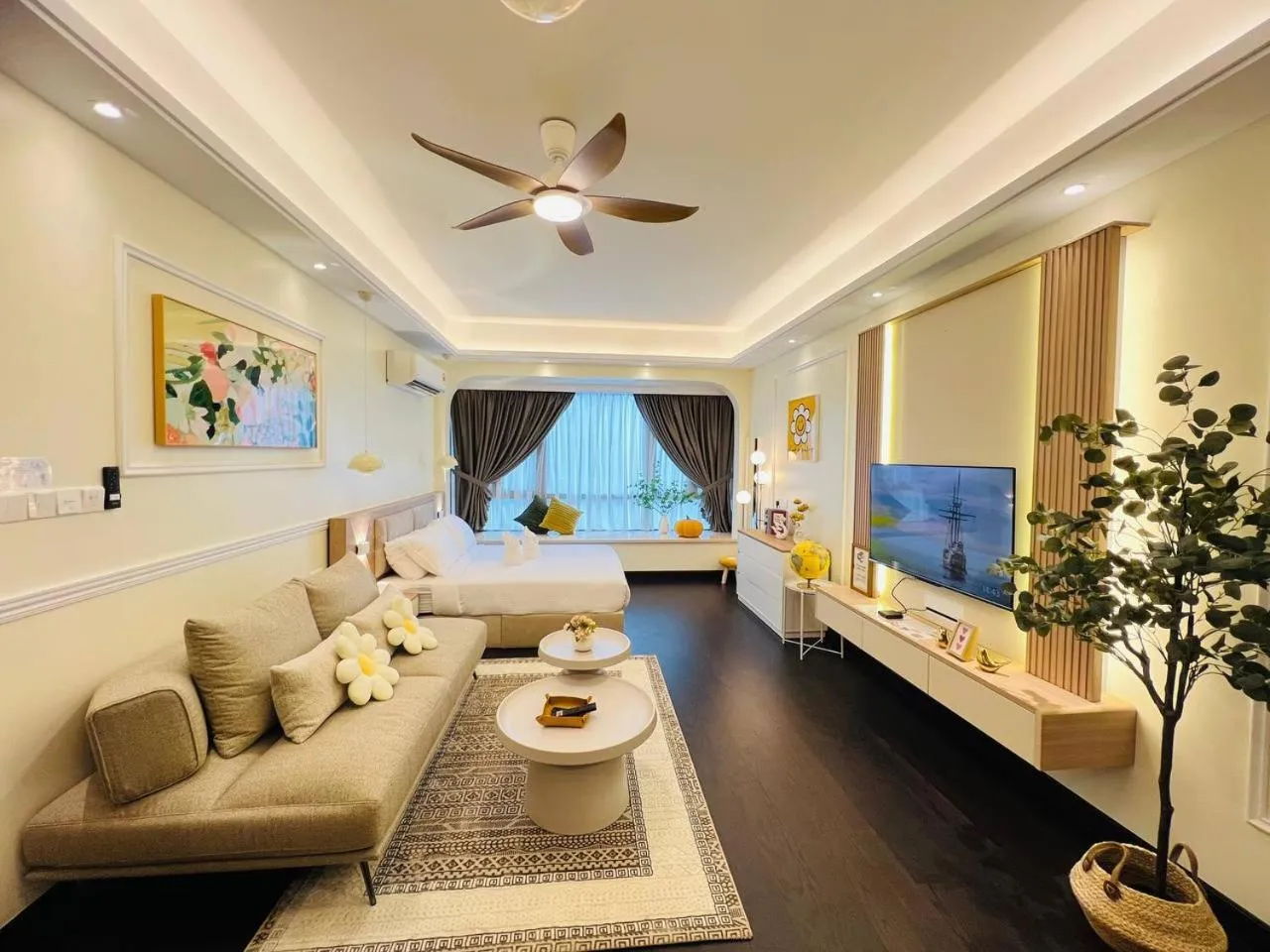 R&F Seine Region by ANJU