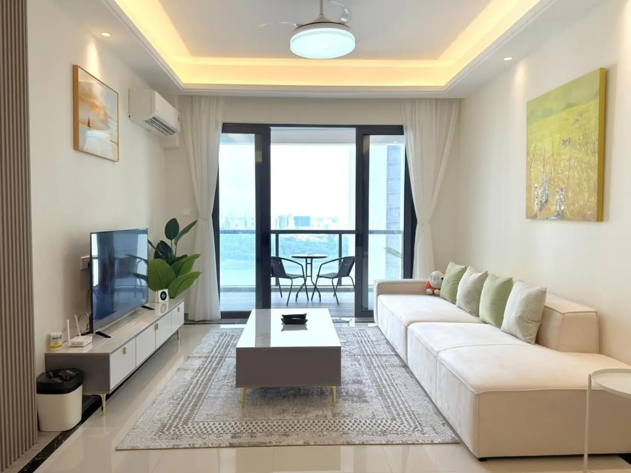 R&F Seine Region by ANJU