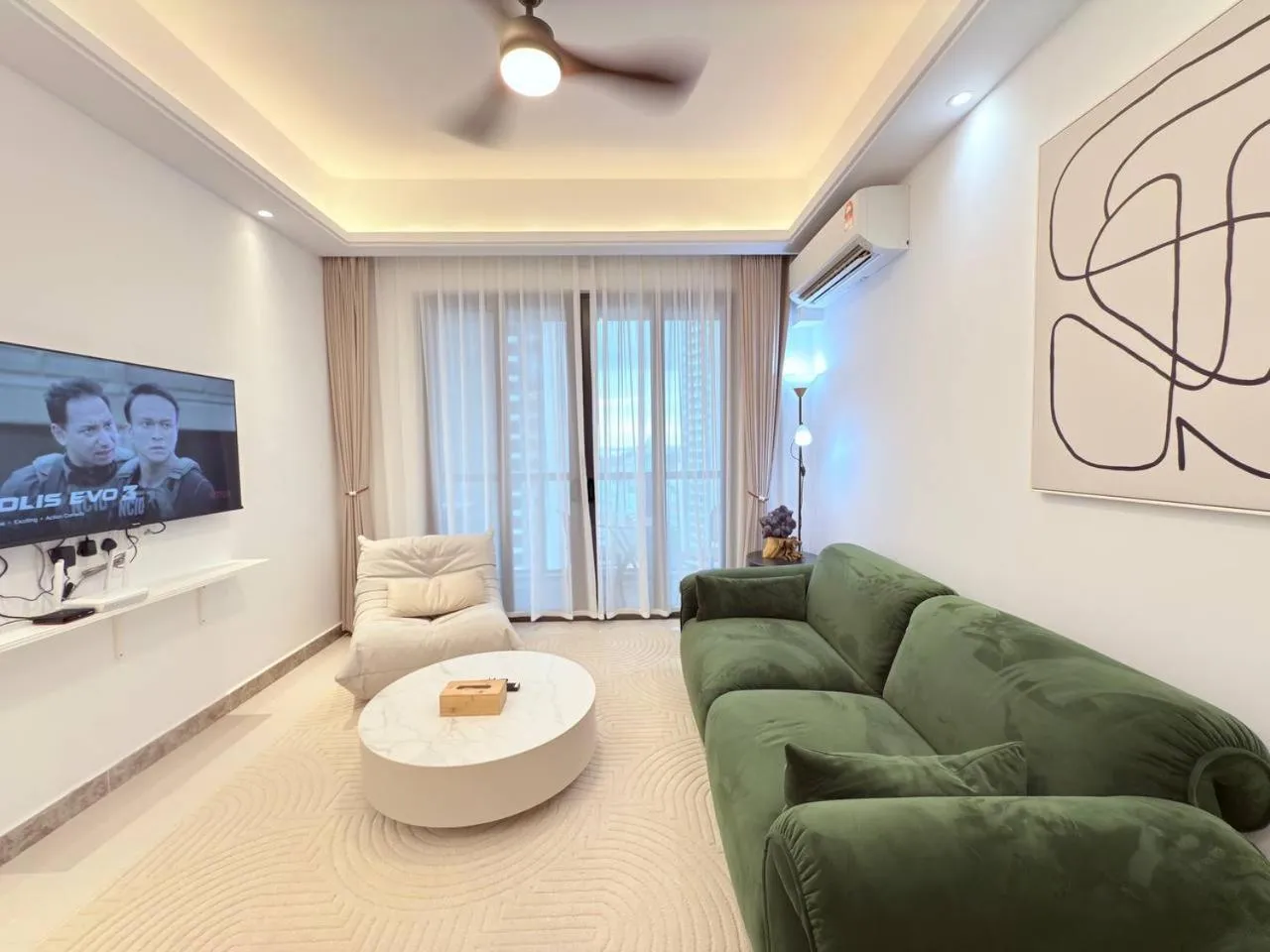 R&F Seine Region by ANJU