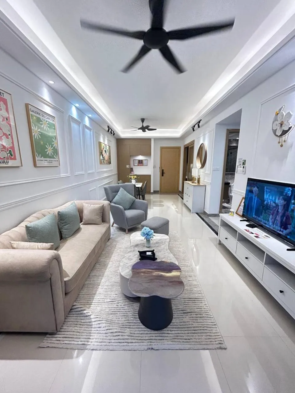 R&F Seine Region by ANJU