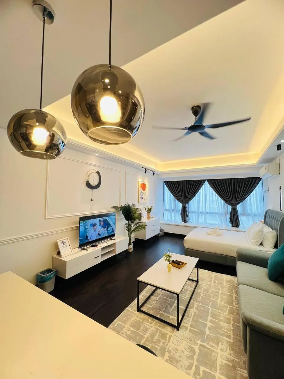 Bed in R&F Seine Region by ANJU