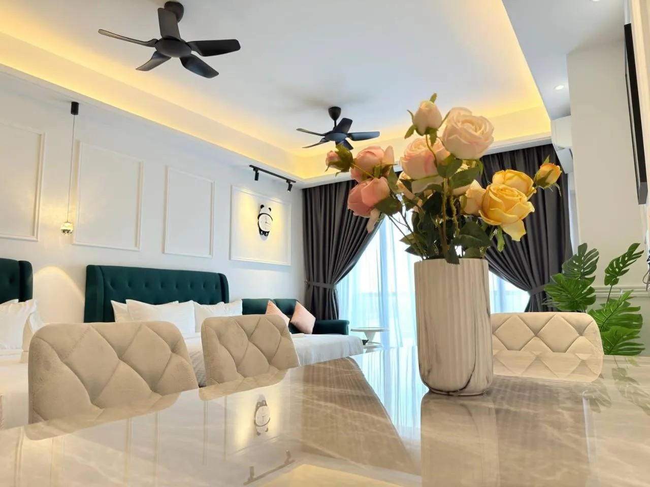 R&F Seine Region by ANJU