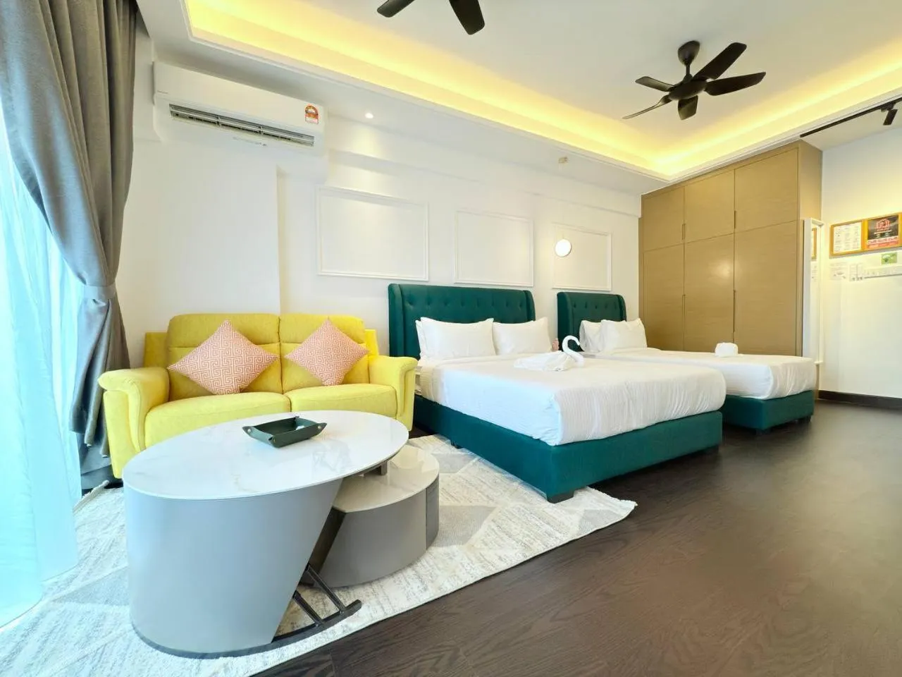 Bed in R&F Seine Region by ANJU