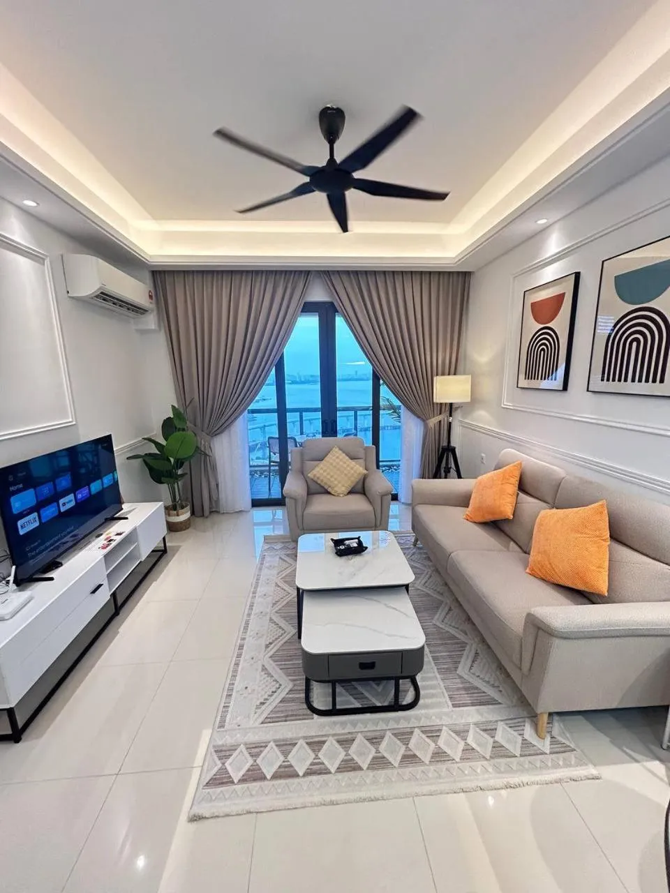 R&F Seine Region by ANJU