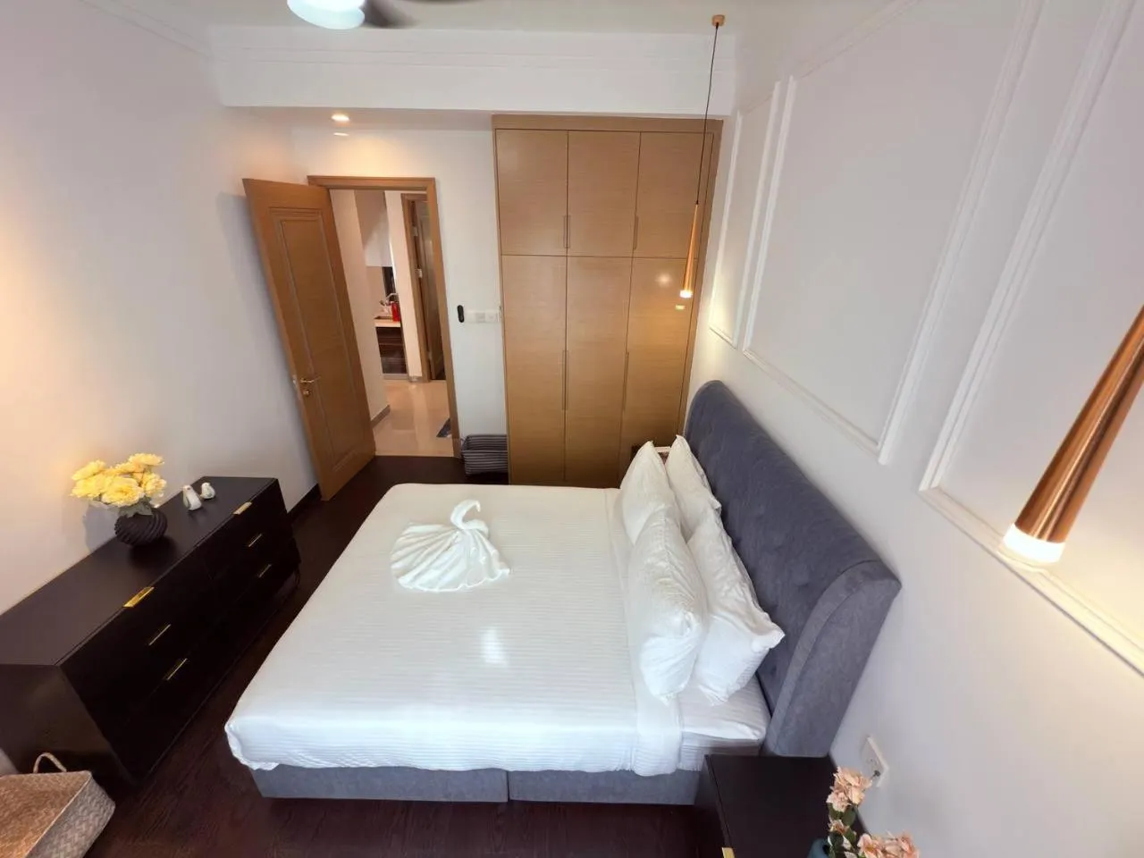 Bed in R&F Seine Region by ANJU