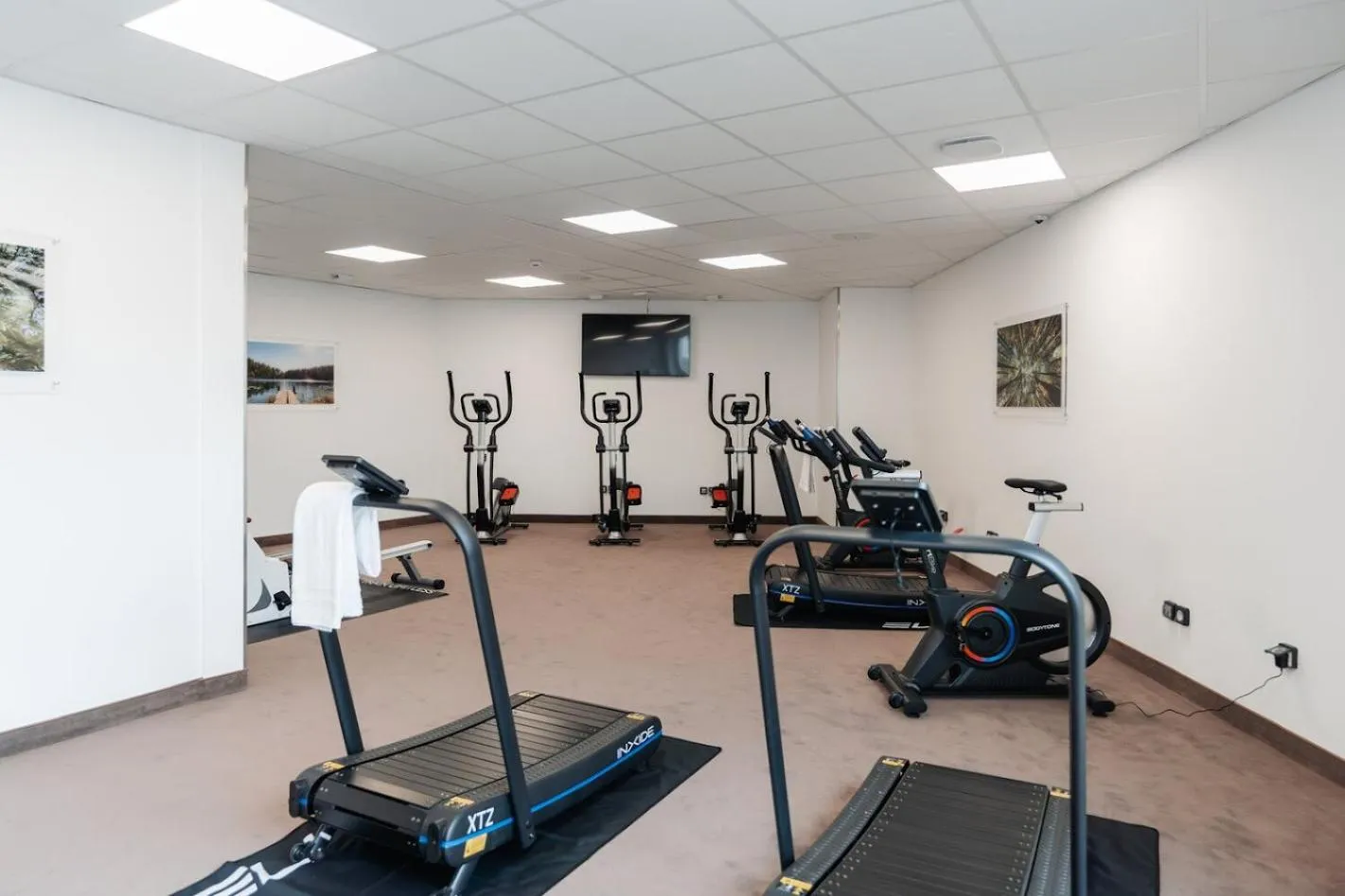 Fitness centre/facilities in Westotel Taverny - Paris Val-d'Oise