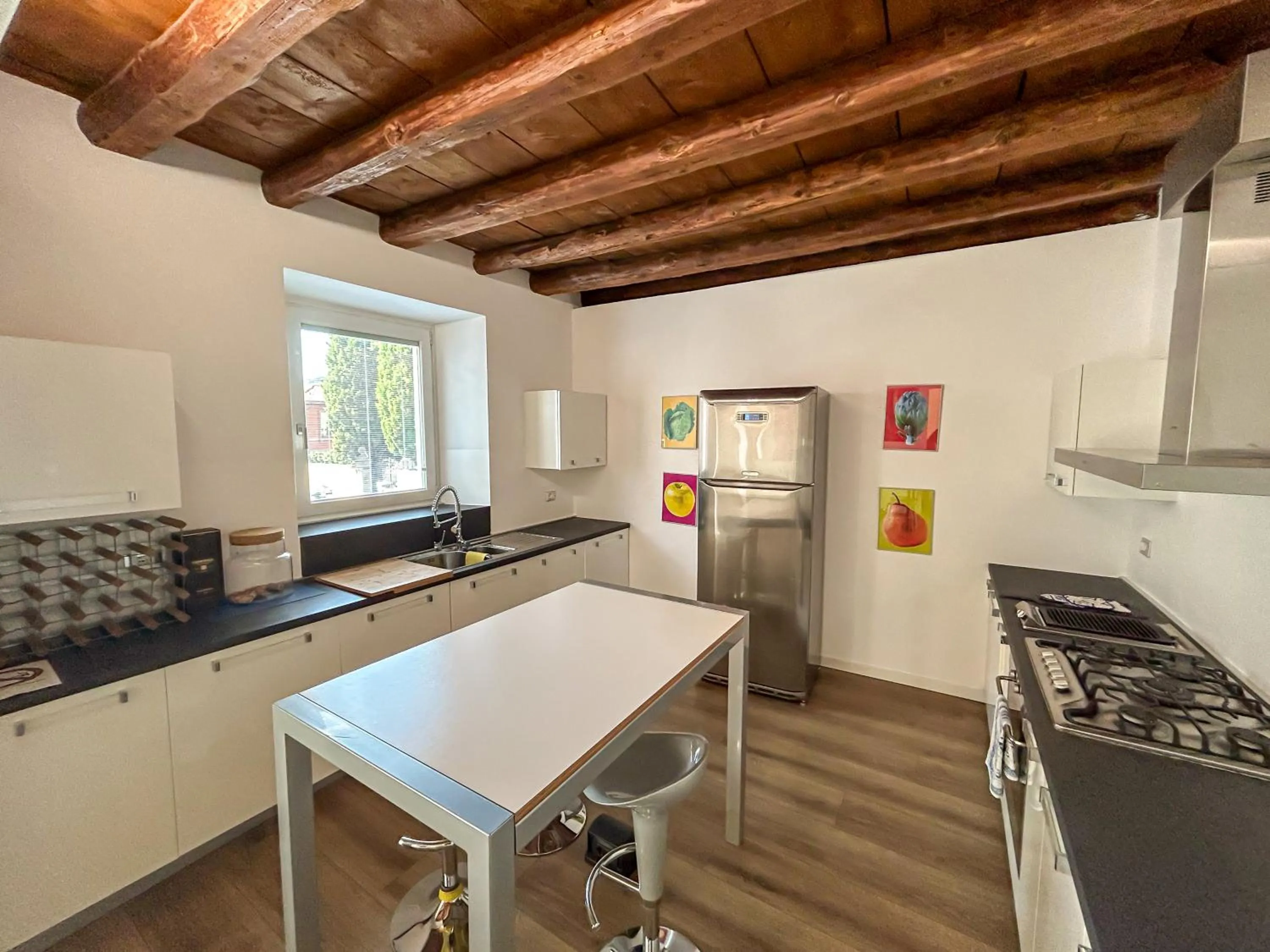Kitchen or kitchenette in Suite & Charme in un palazzo storico di Bergamo