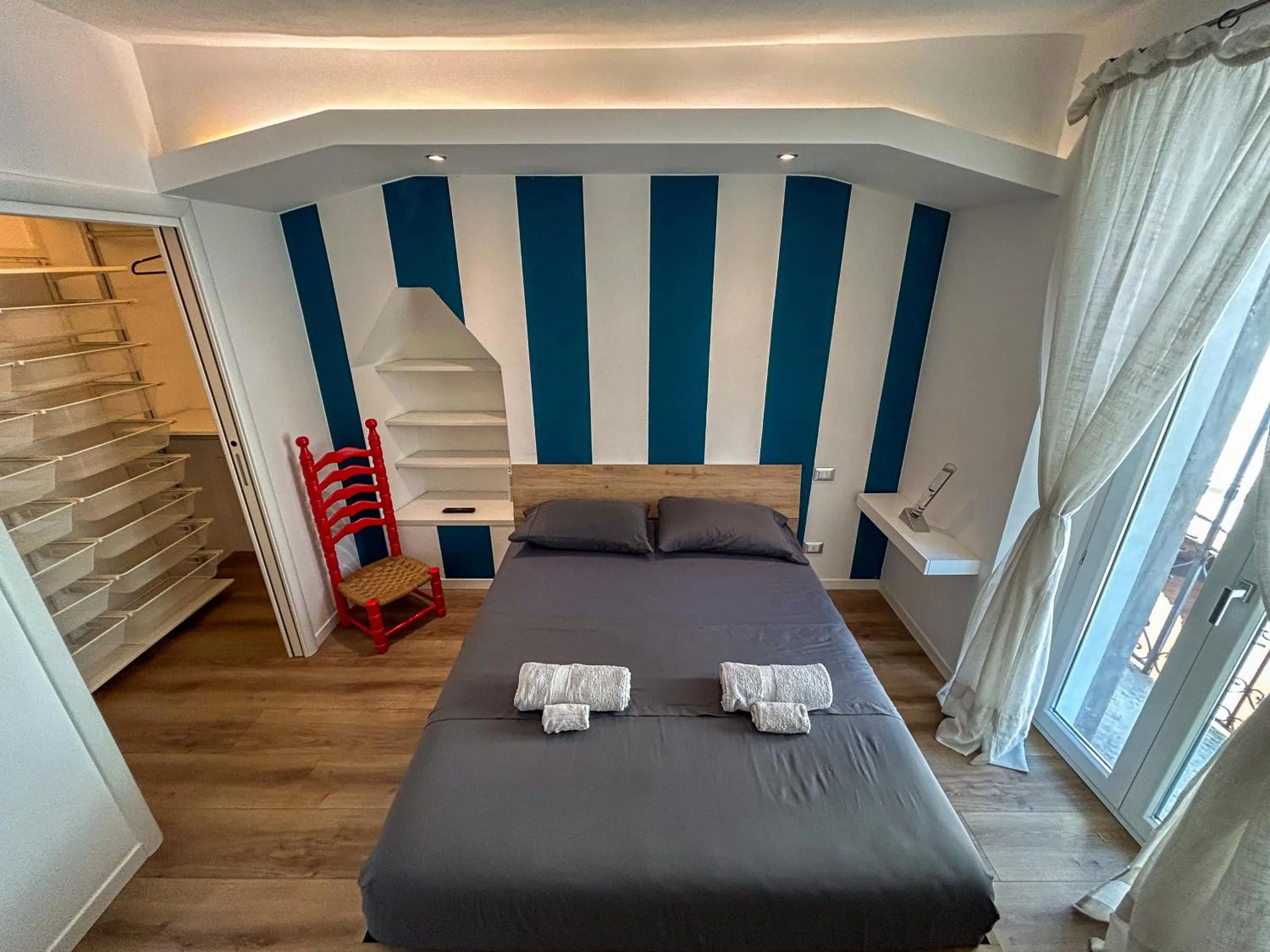 Bed in Suite & Charme in un palazzo storico di Bergamo