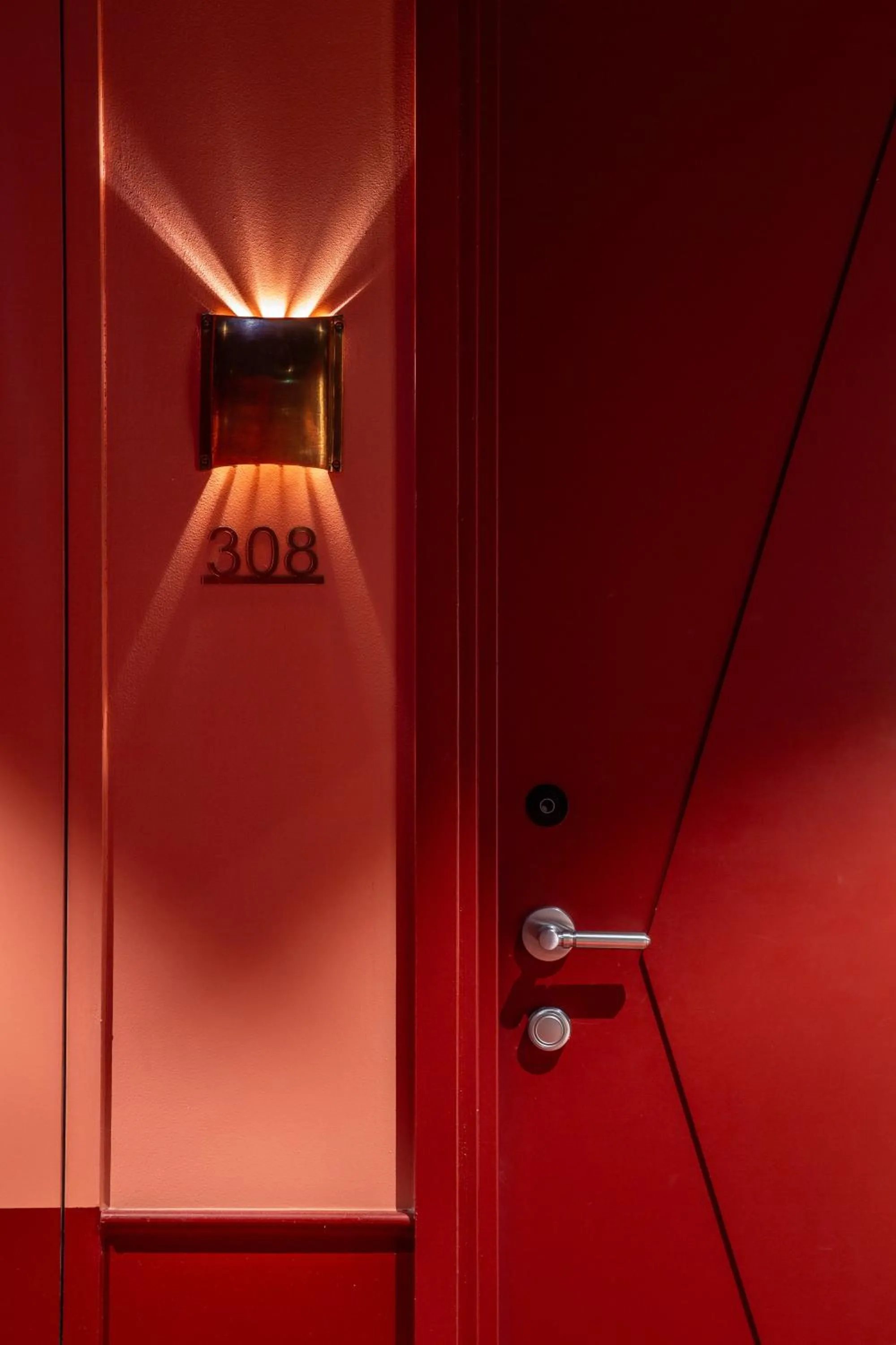 Property building in Hôtel Kyriad Prestige Paris Asnieres