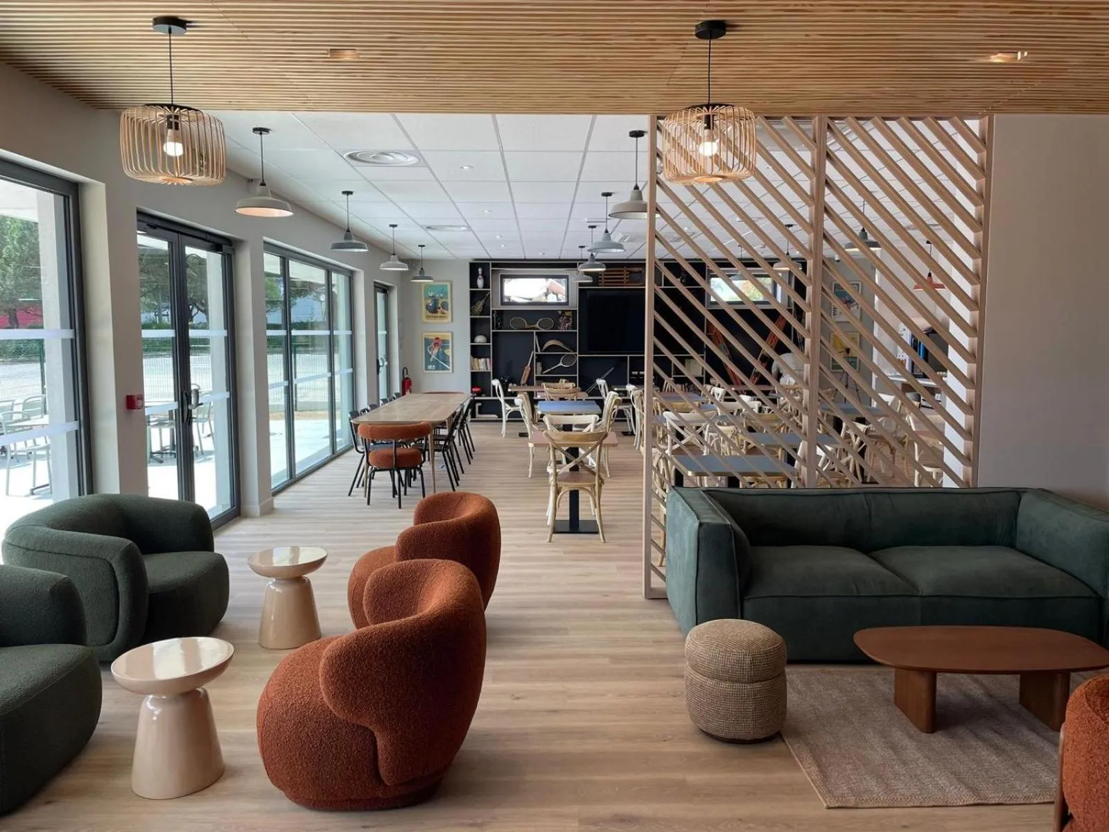 Living room in Kyriad Limoges - Ester