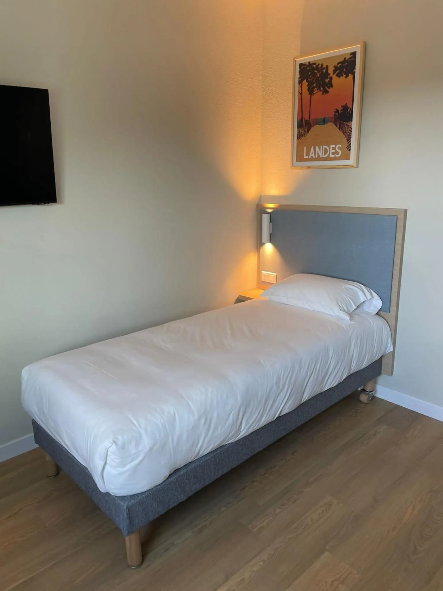 Bed in Kyriad Limoges - Ester