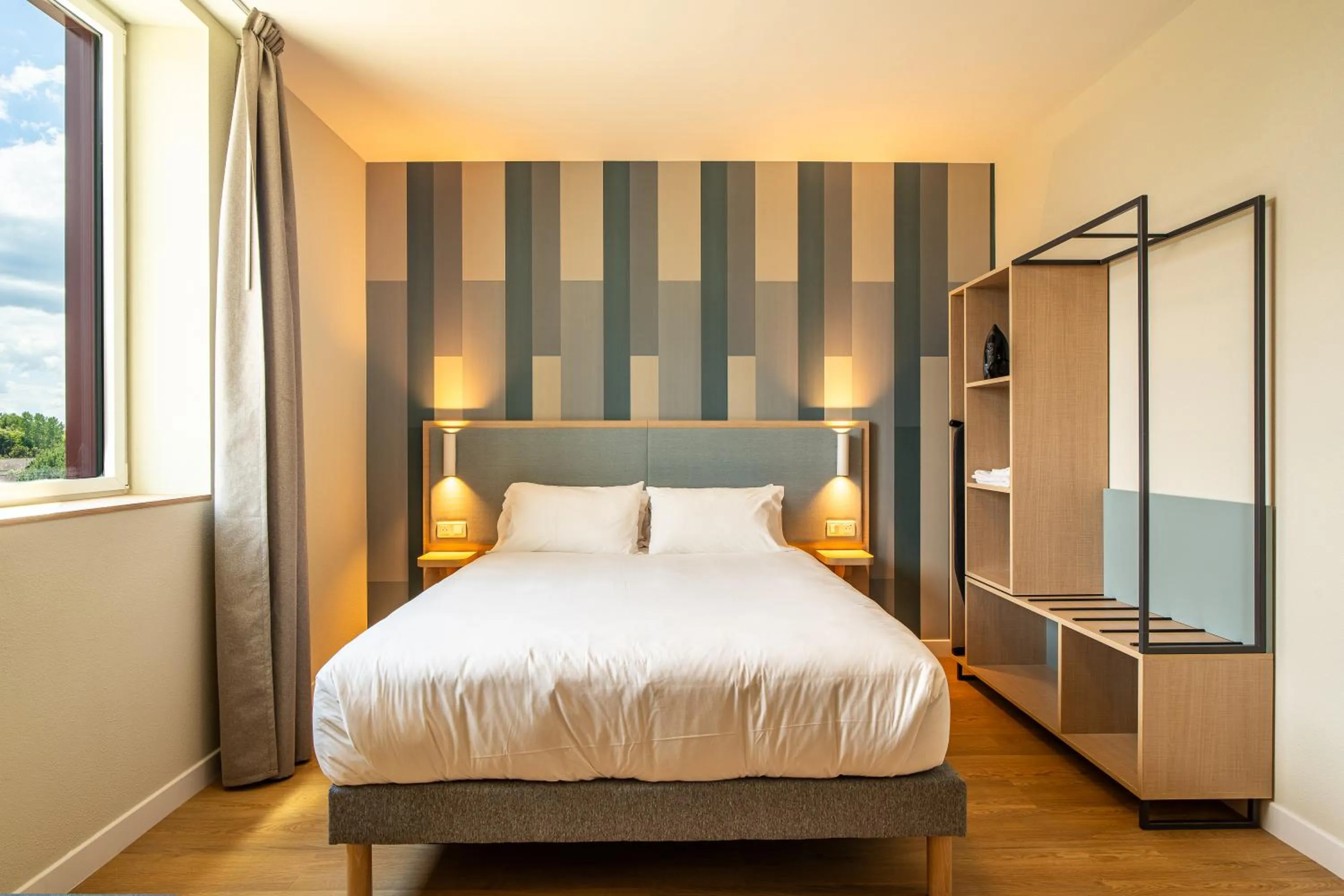 Bed in Kyriad Limoges - Ester