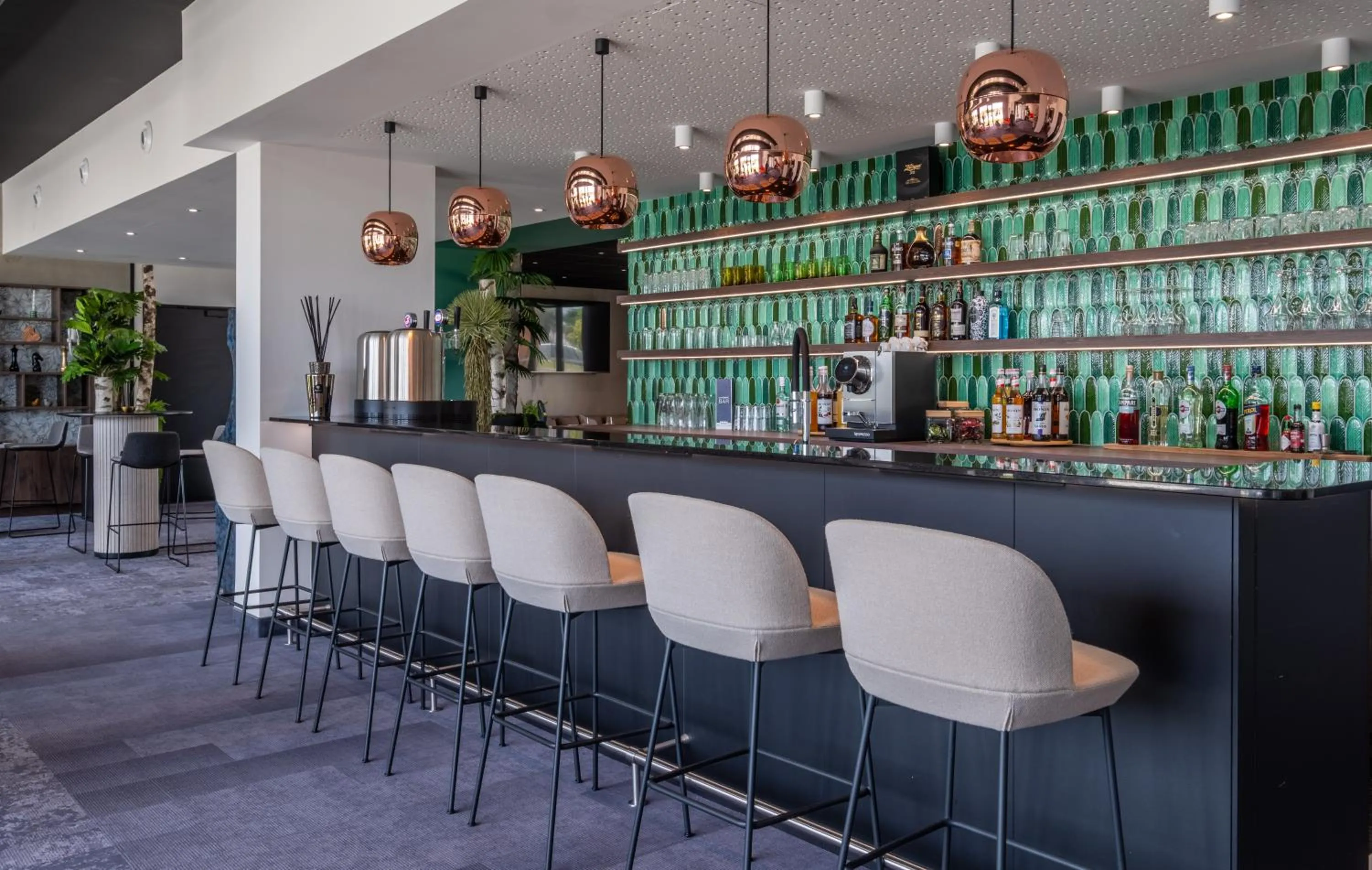 Lounge or bar in Kyriad Chateauroux Nord - Aéroport