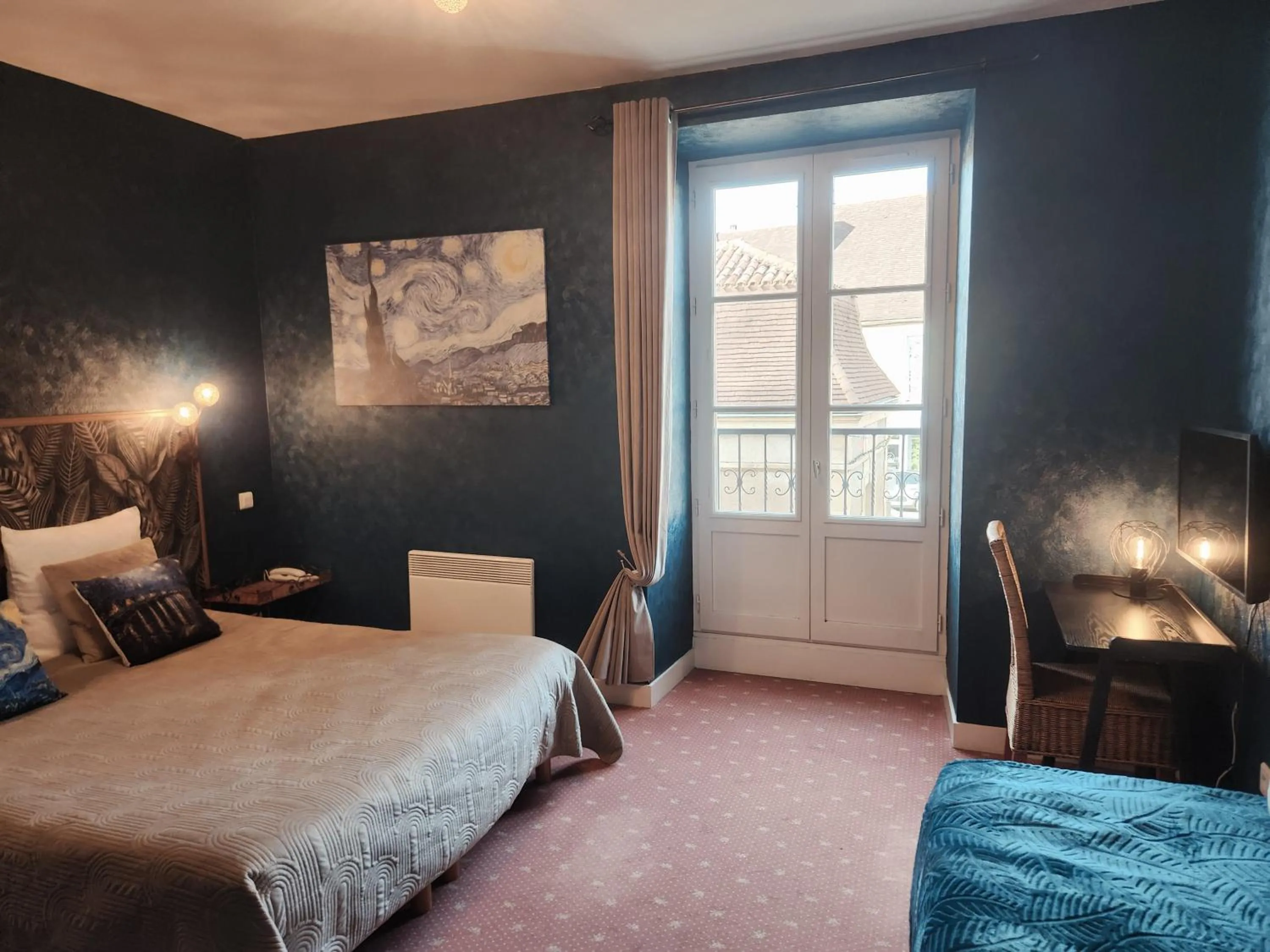 Bedroom, Bed in Le Fin Chapon