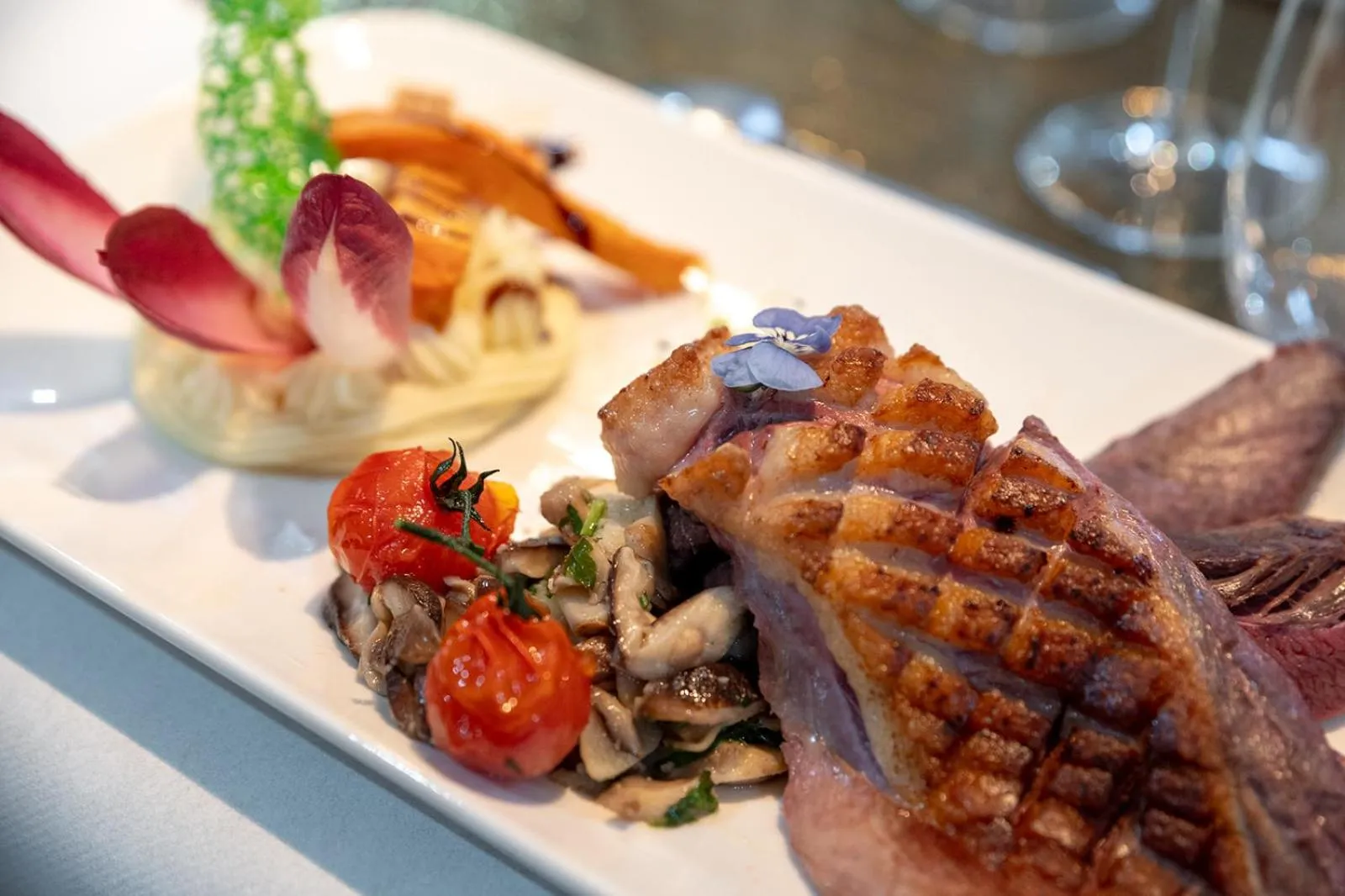 Restaurant/places to eat in Le Fin Chapon