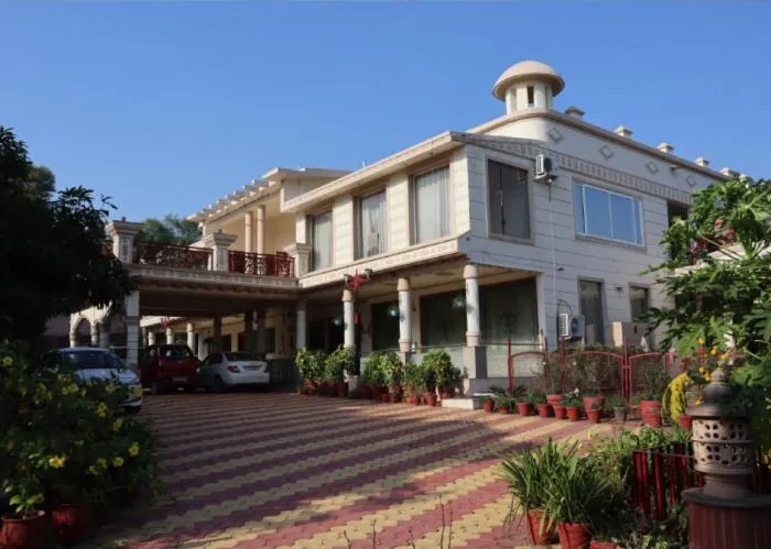 Property building in PRITHVI FARM COTTAGE AND VILLA