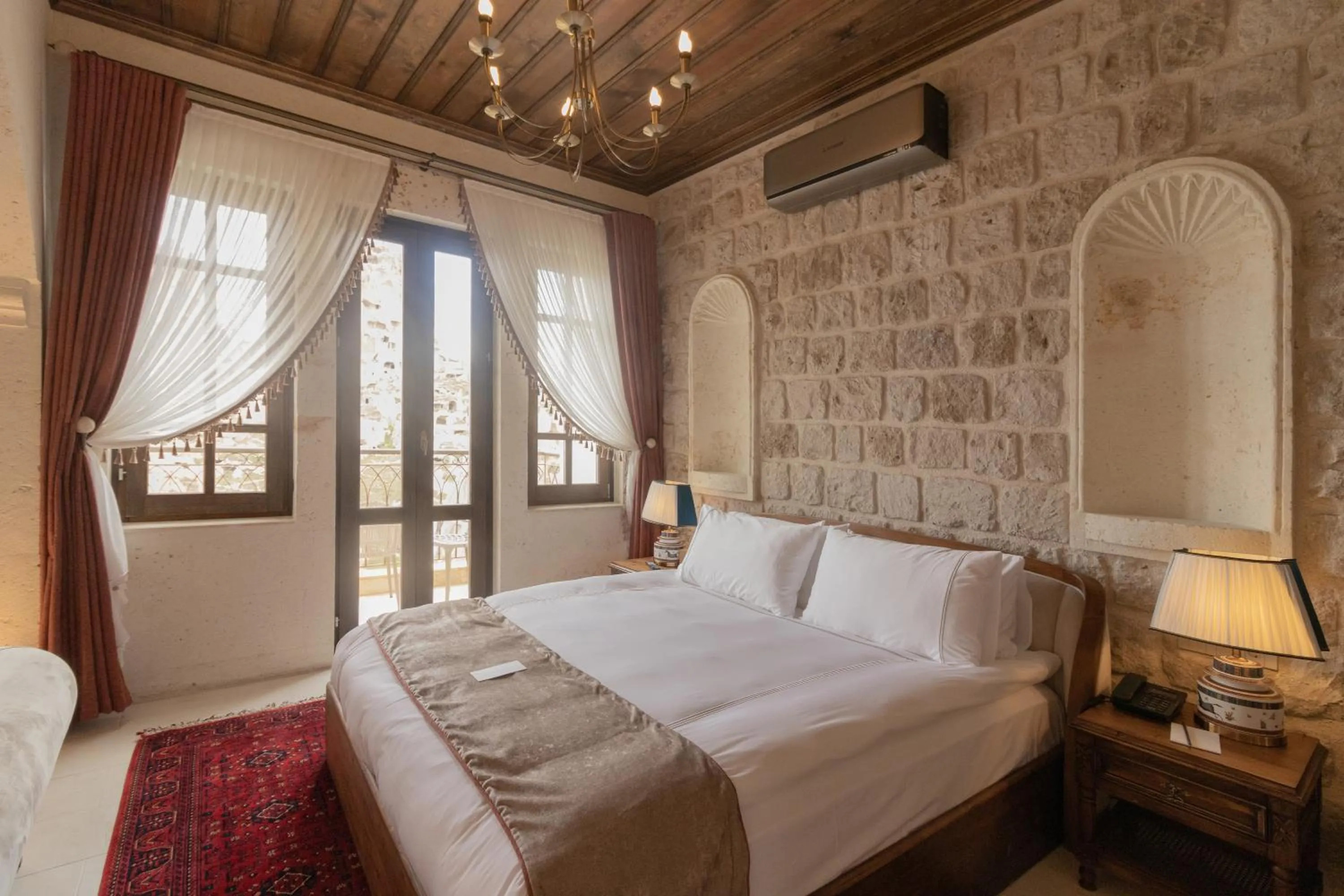 Bed in Via Regia Cappadocia Hotel