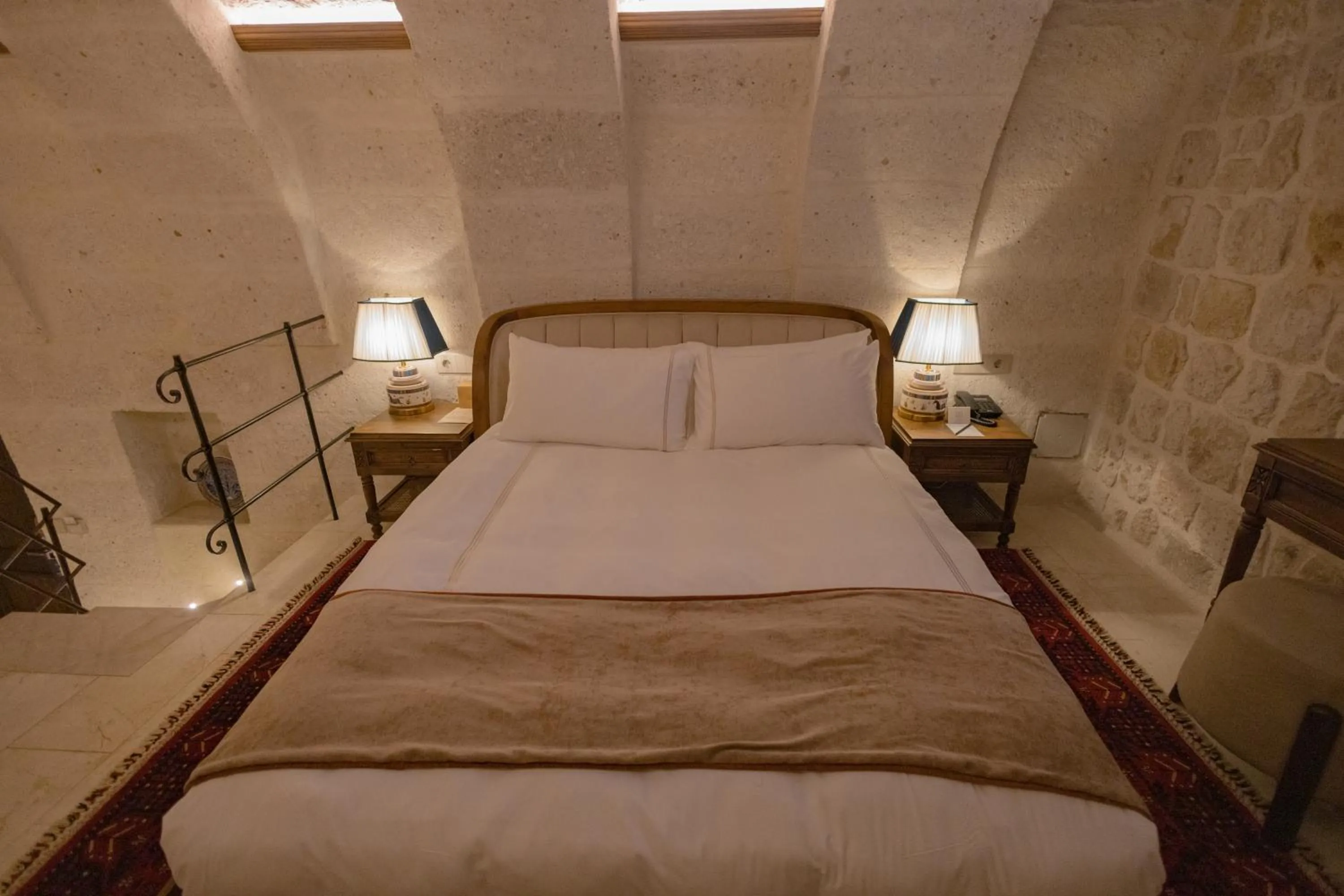 Bed in Via Regia Cappadocia Hotel