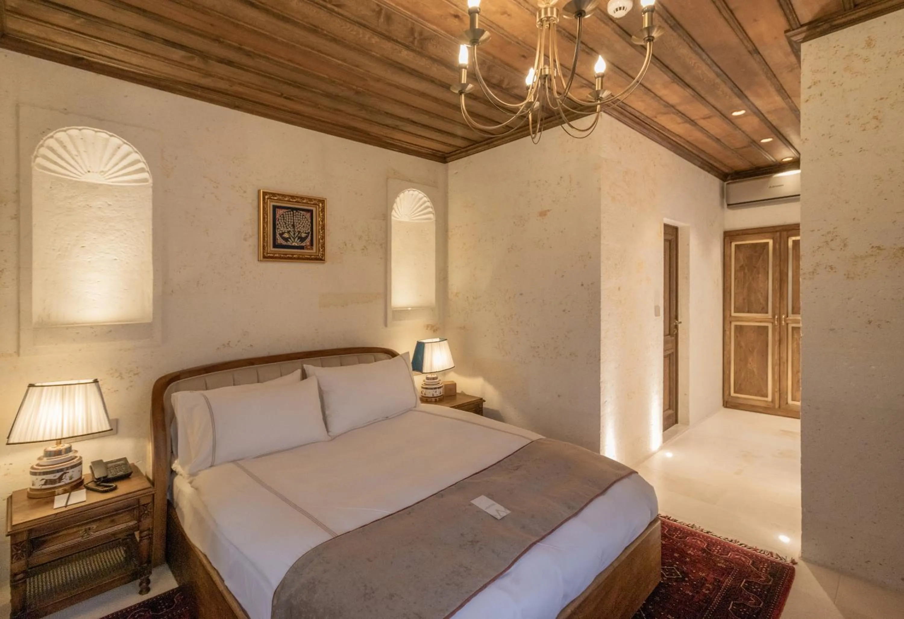 Bed in Via Regia Cappadocia Hotel