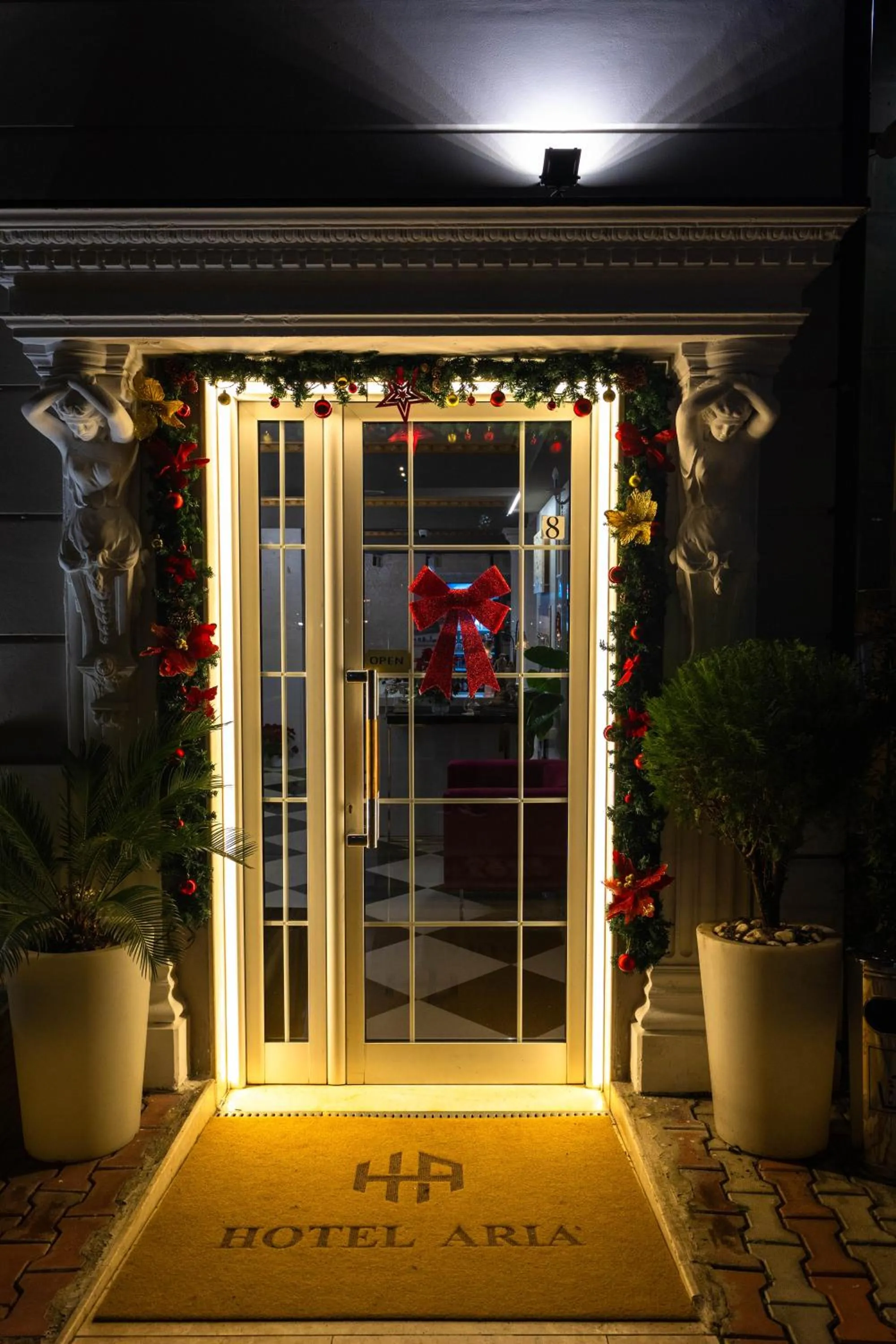 Facade/entrance in Hotel Aria