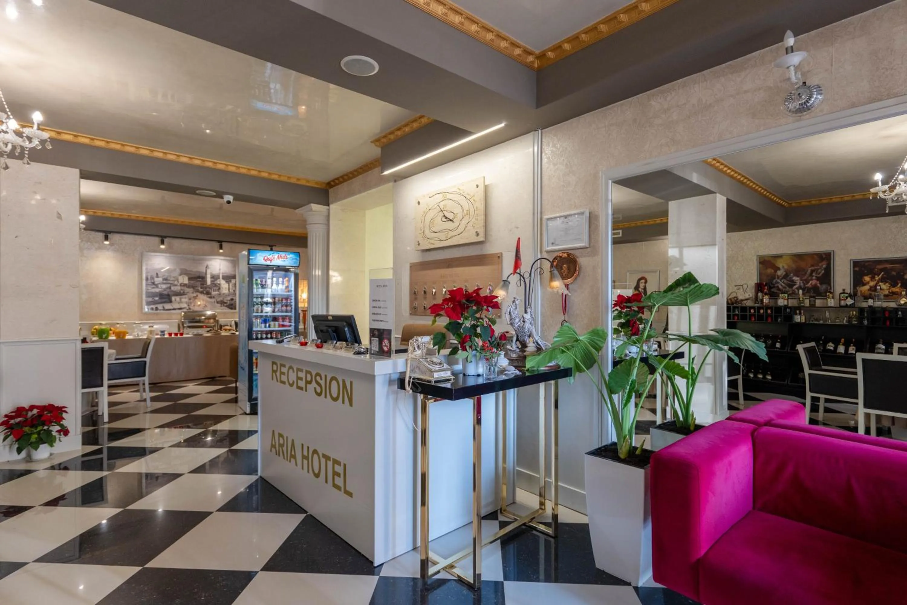 Restaurant/places to eat in Hotel Aria