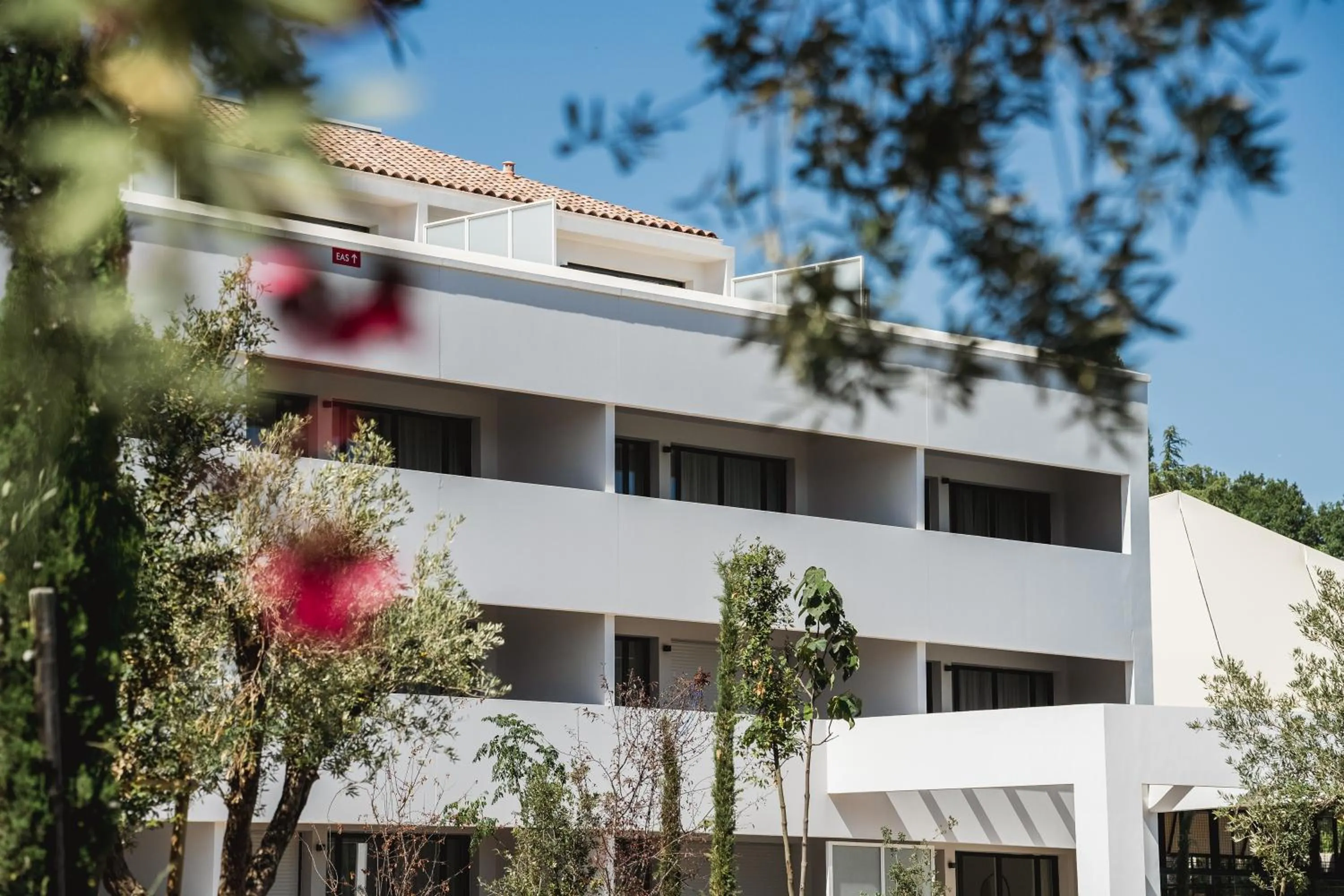 Property building in Setclub Hôtel & Spa Aix-en-Provence