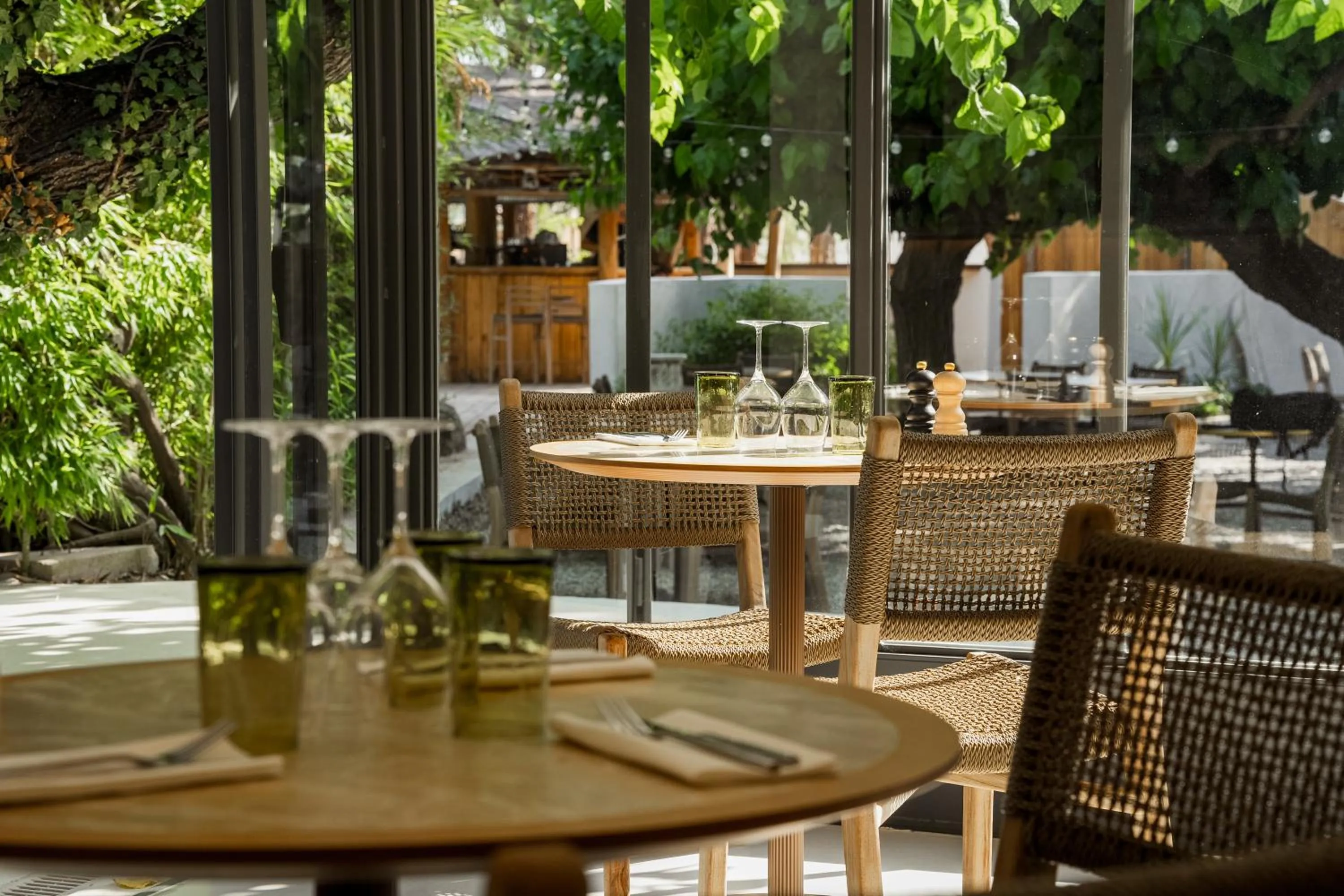 Restaurant/places to eat in Setclub Hôtel & Spa Aix-en-Provence