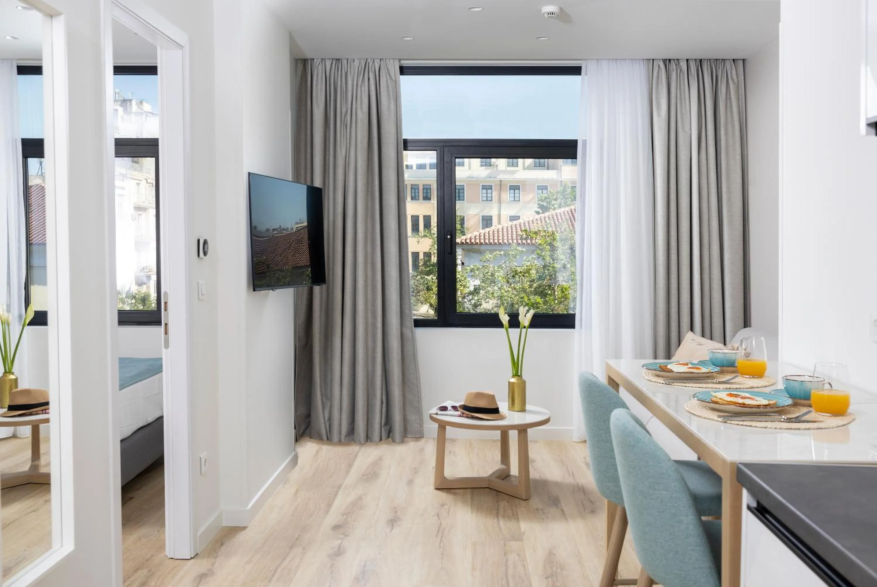 Breakfast in Hestia - Asklipiou 9